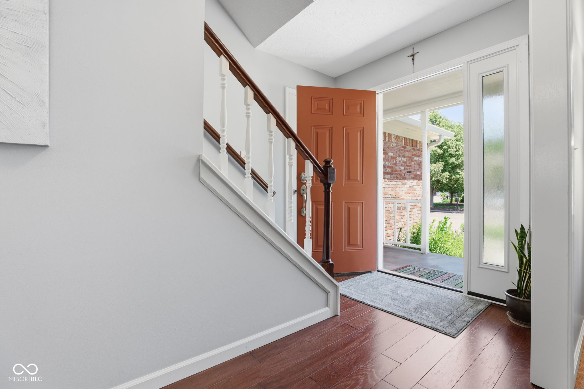 143 Hollowview Drive