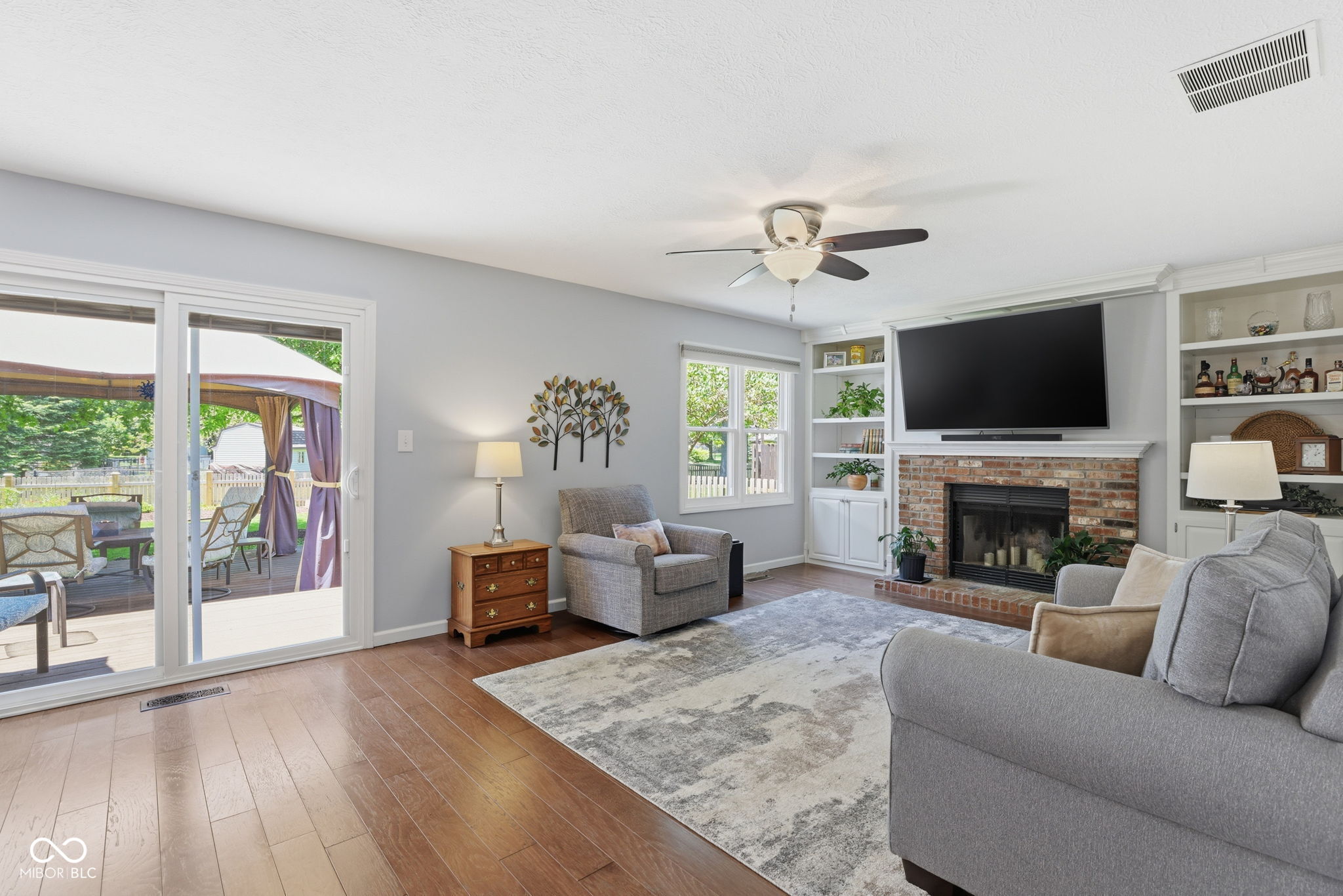 143 Hollowview Drive
