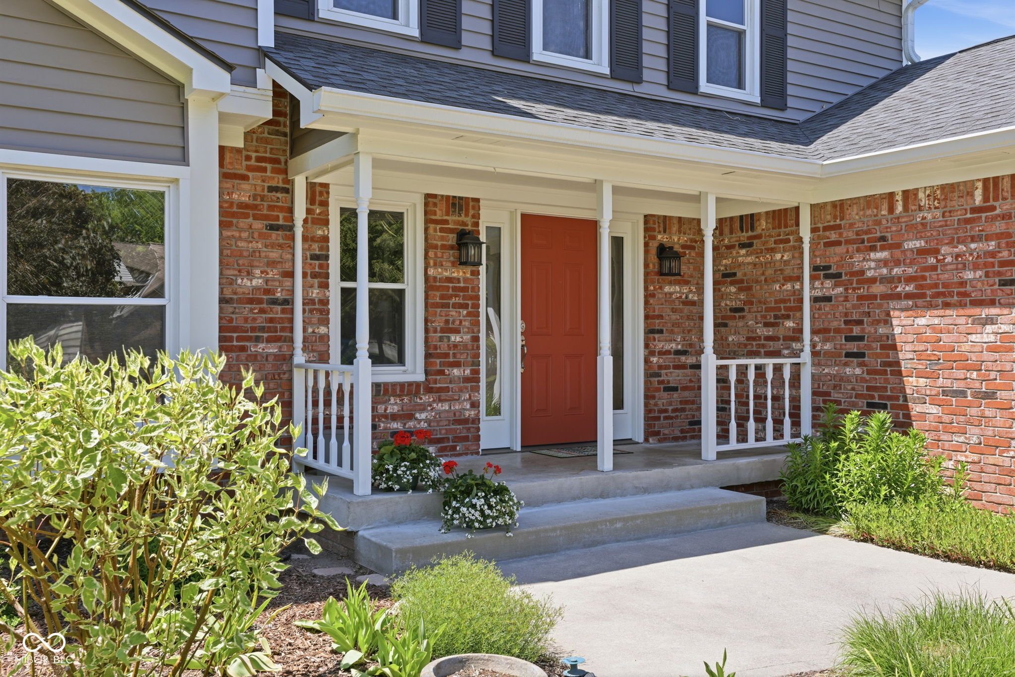 143 Hollowview Drive