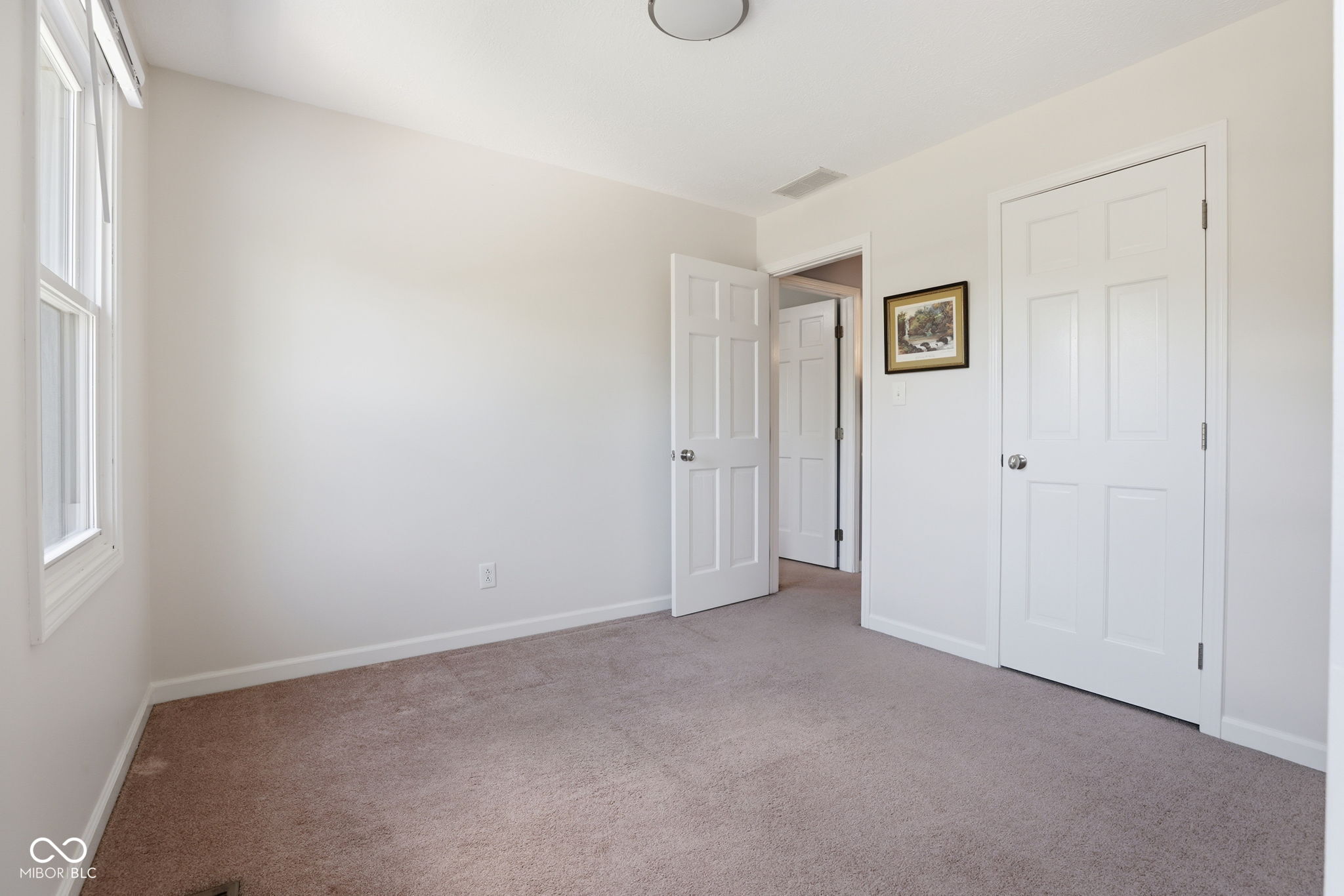 143 Hollowview Drive