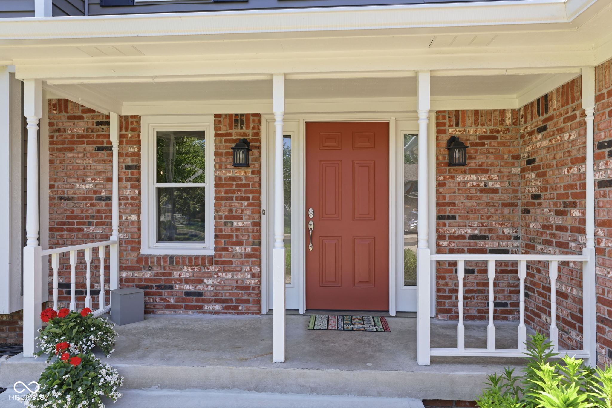 143 Hollowview Drive