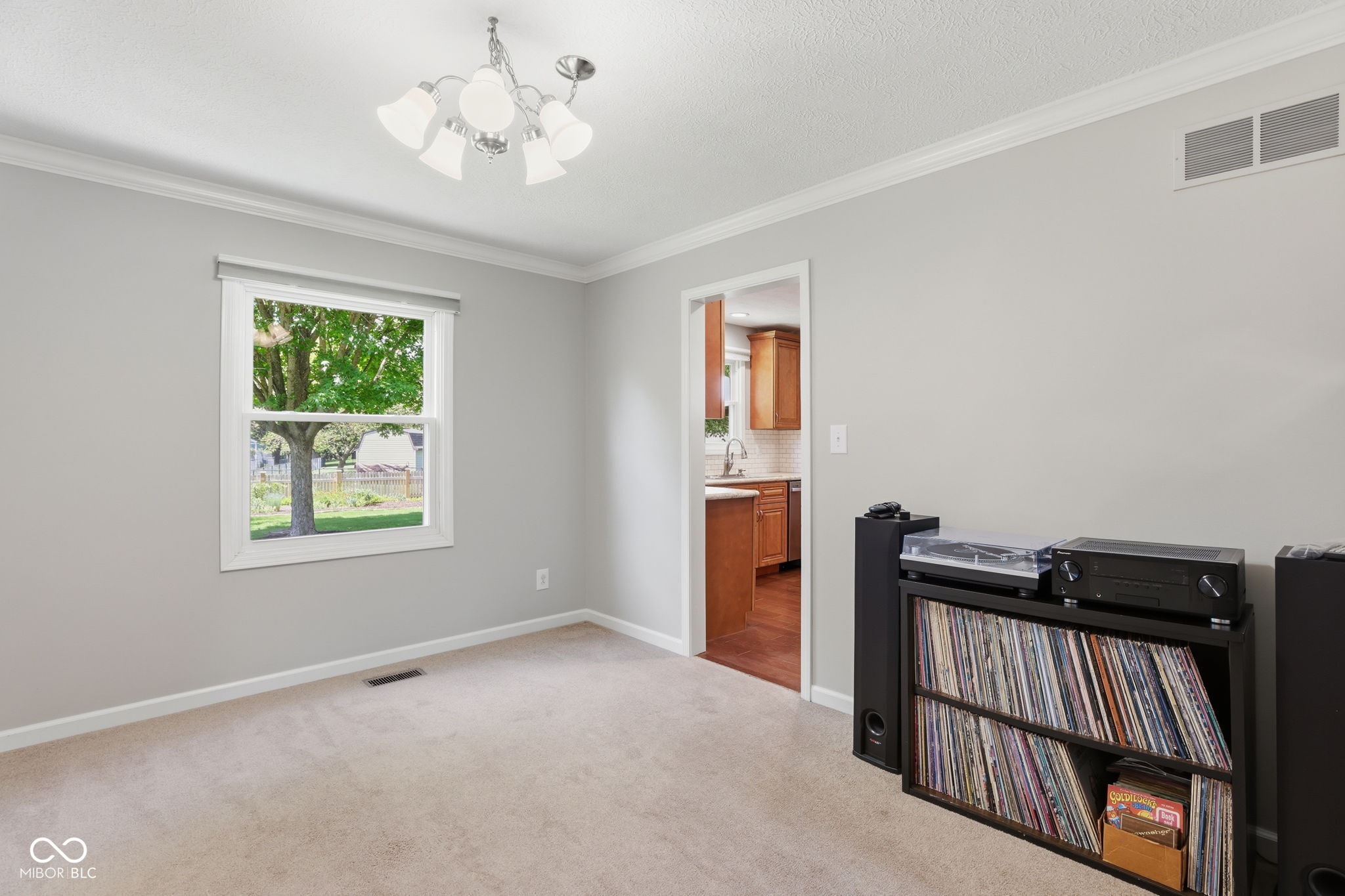 143 Hollowview Drive