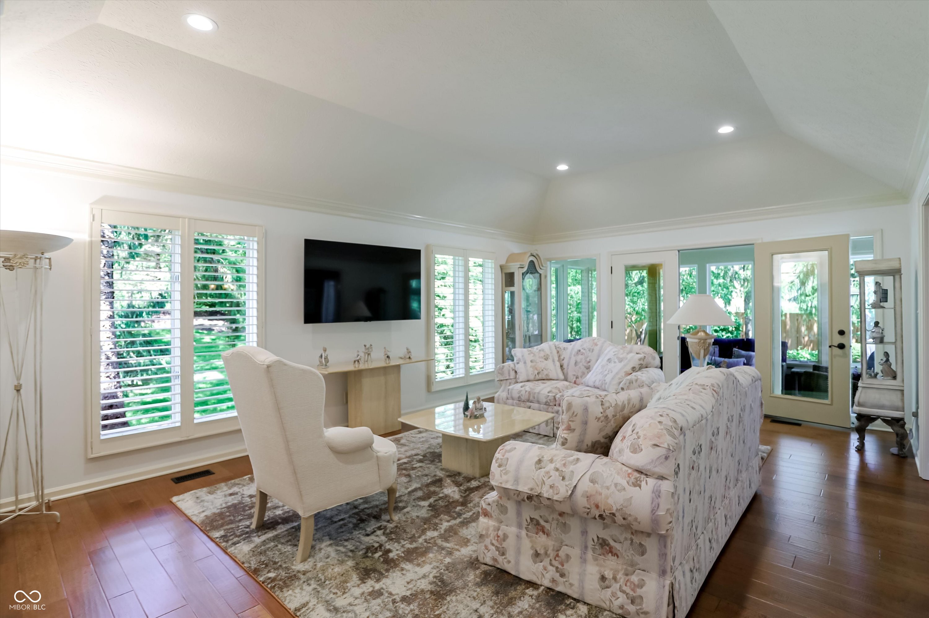 9543 Cedar Springs Drive