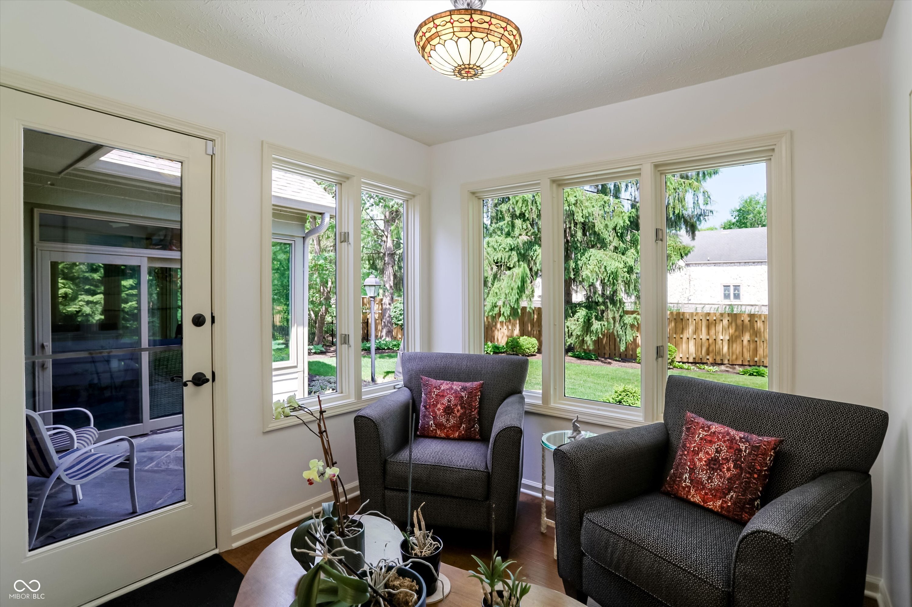 9543 Cedar Springs Drive