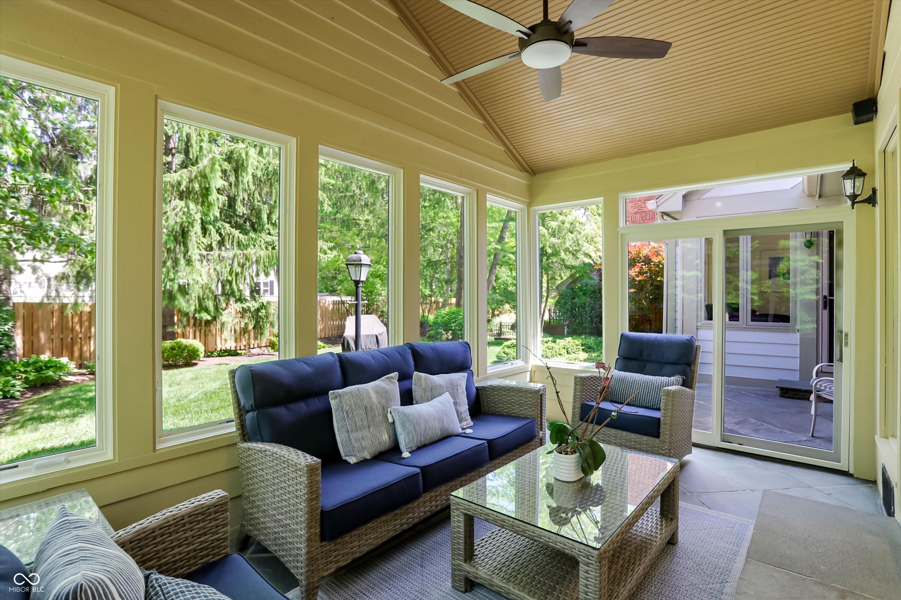 9543 Cedar Springs Drive