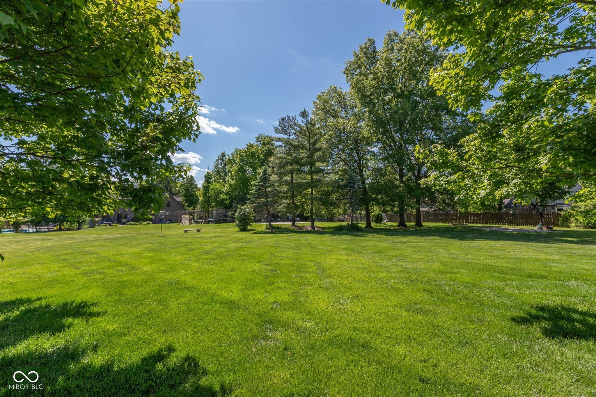 8090 Bowline Drive