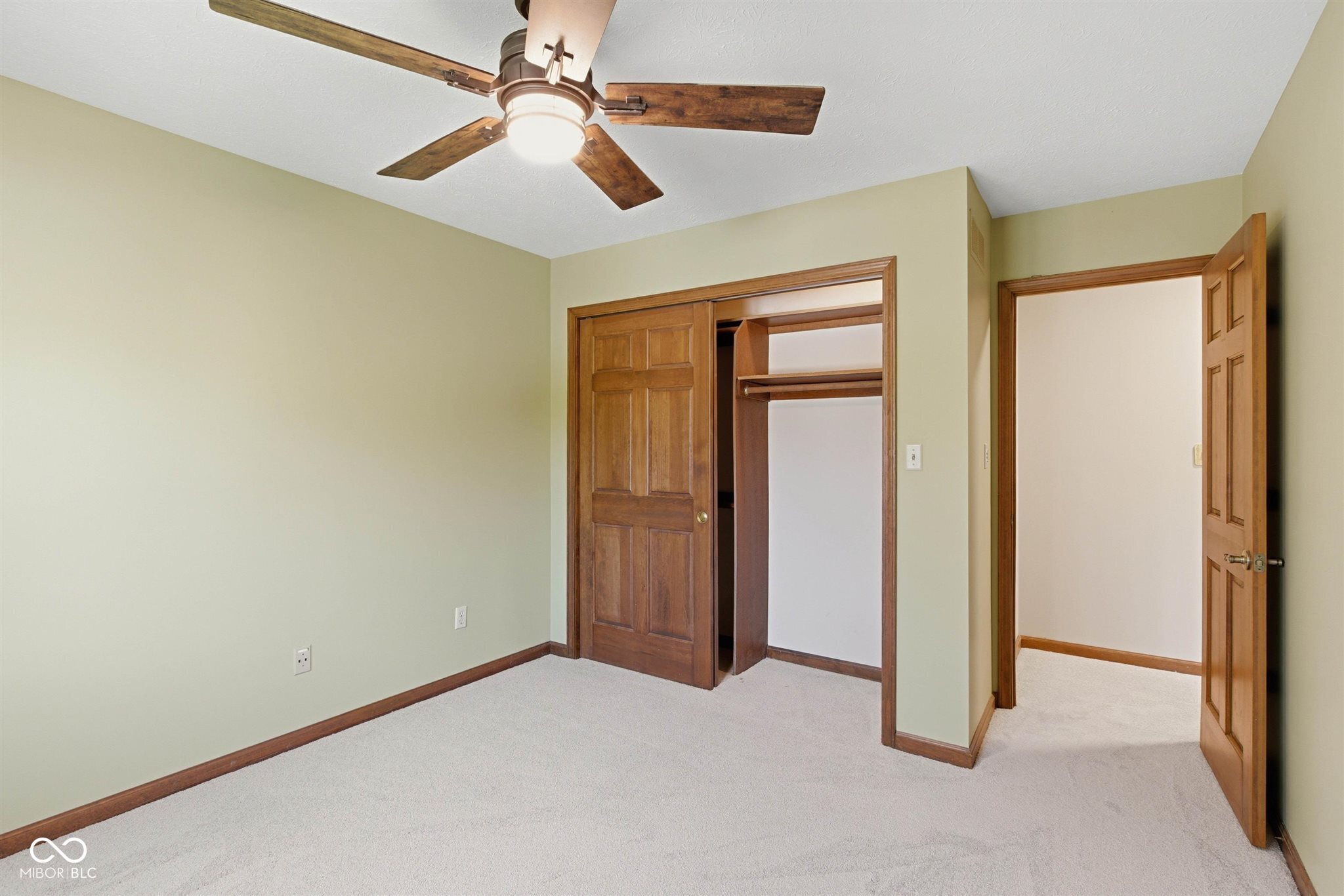 8090 Bowline Drive