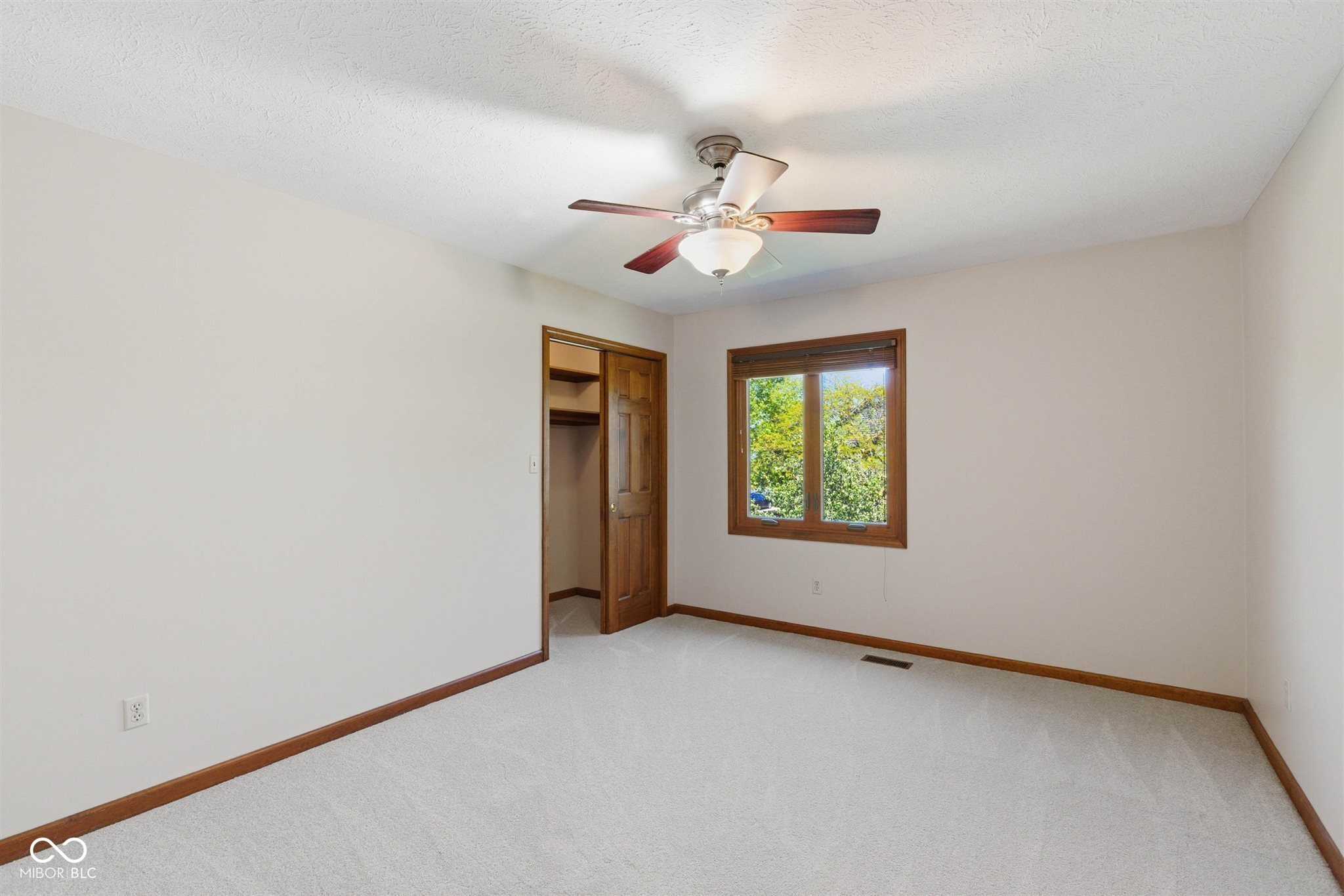 8090 Bowline Drive