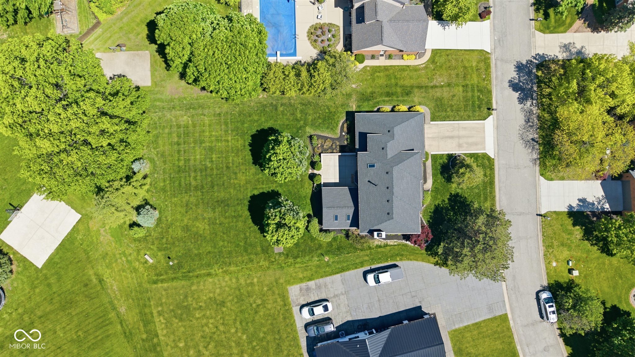 8090 Bowline Drive