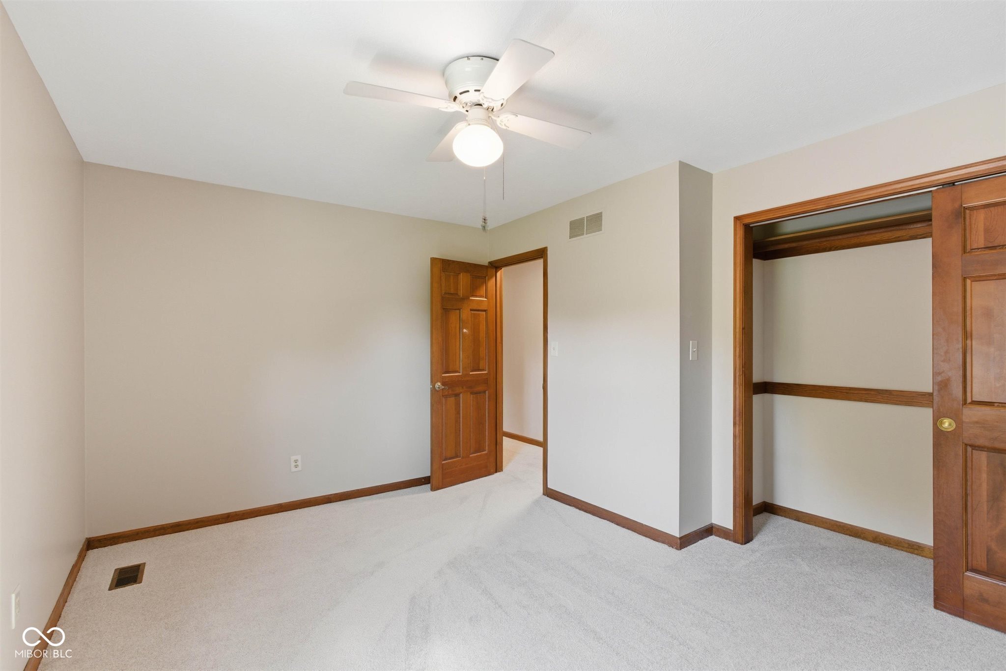 8090 Bowline Drive