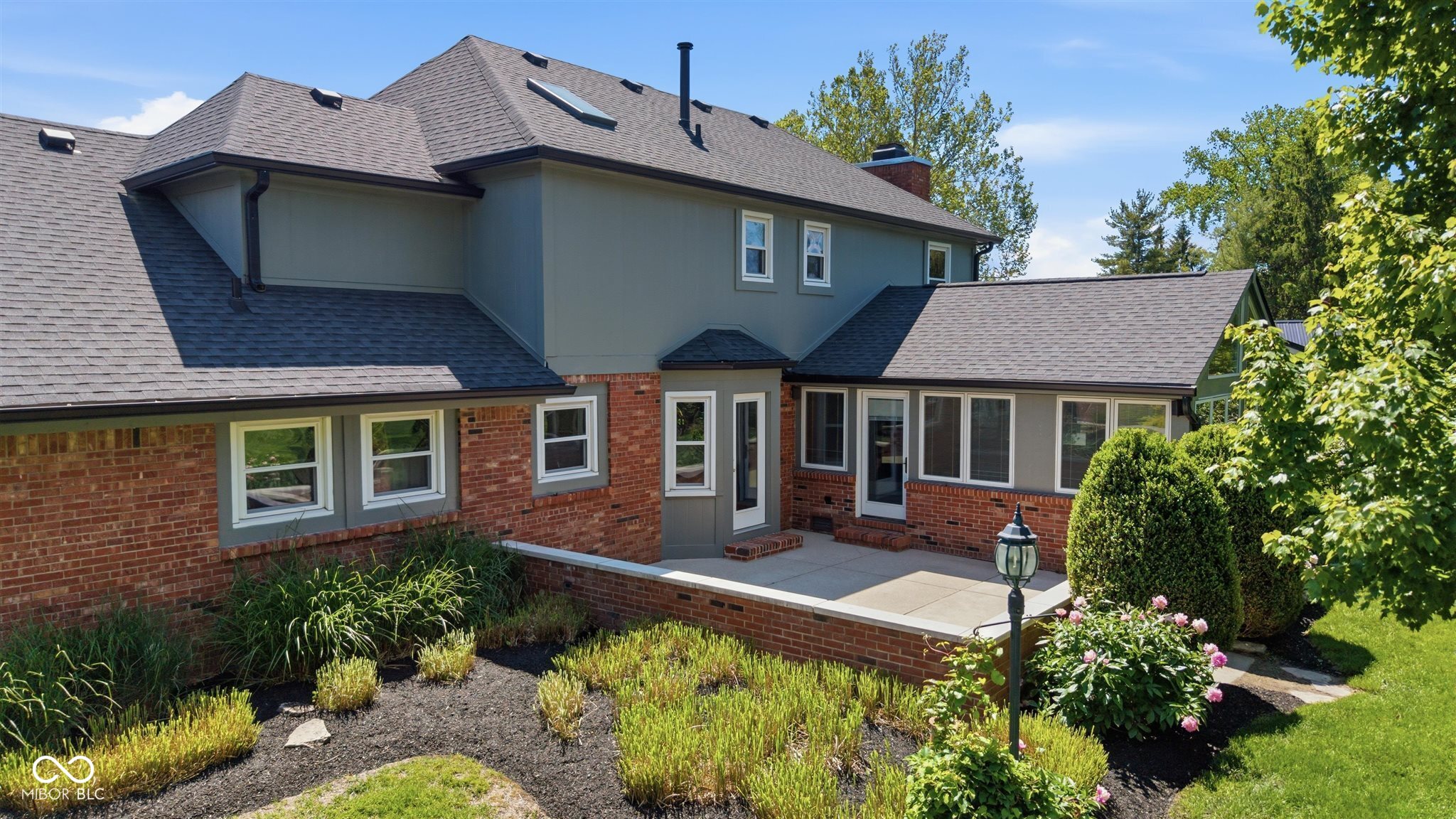 8090 Bowline Drive