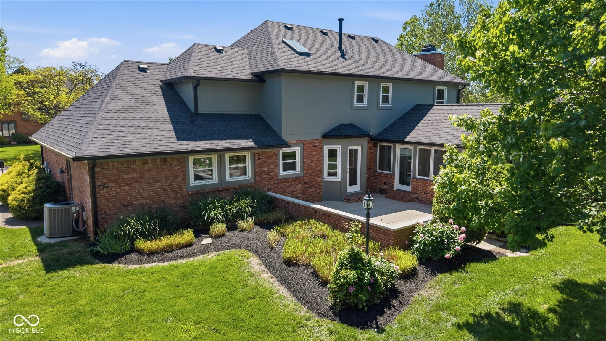 8090 Bowline Drive