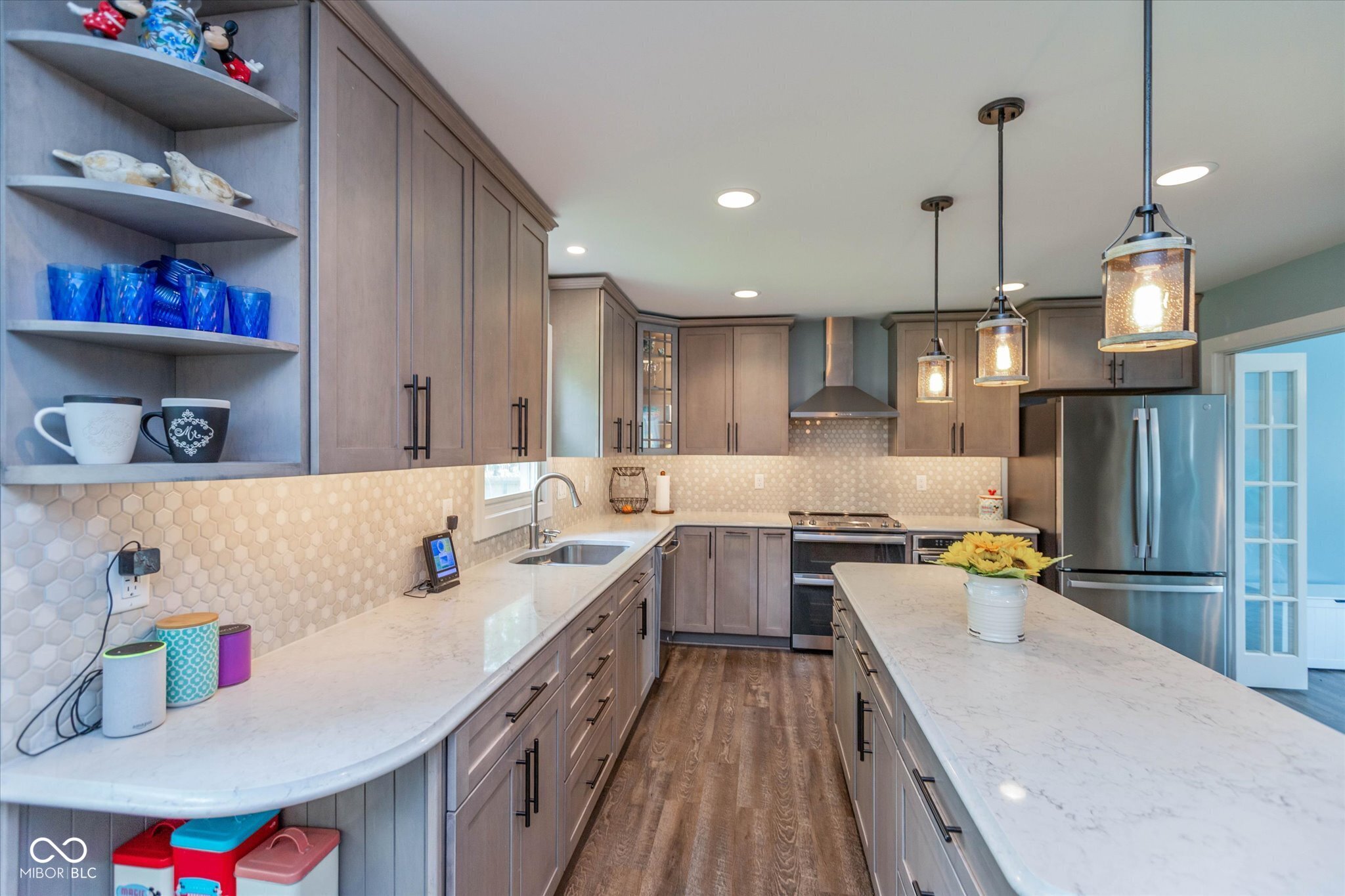 7628 Davis Lane