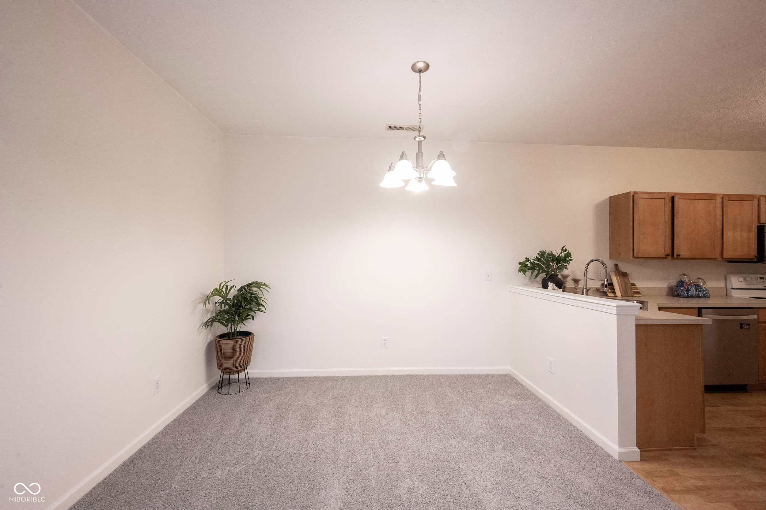 12235 Bubbling Brook Drive Unit: 1000