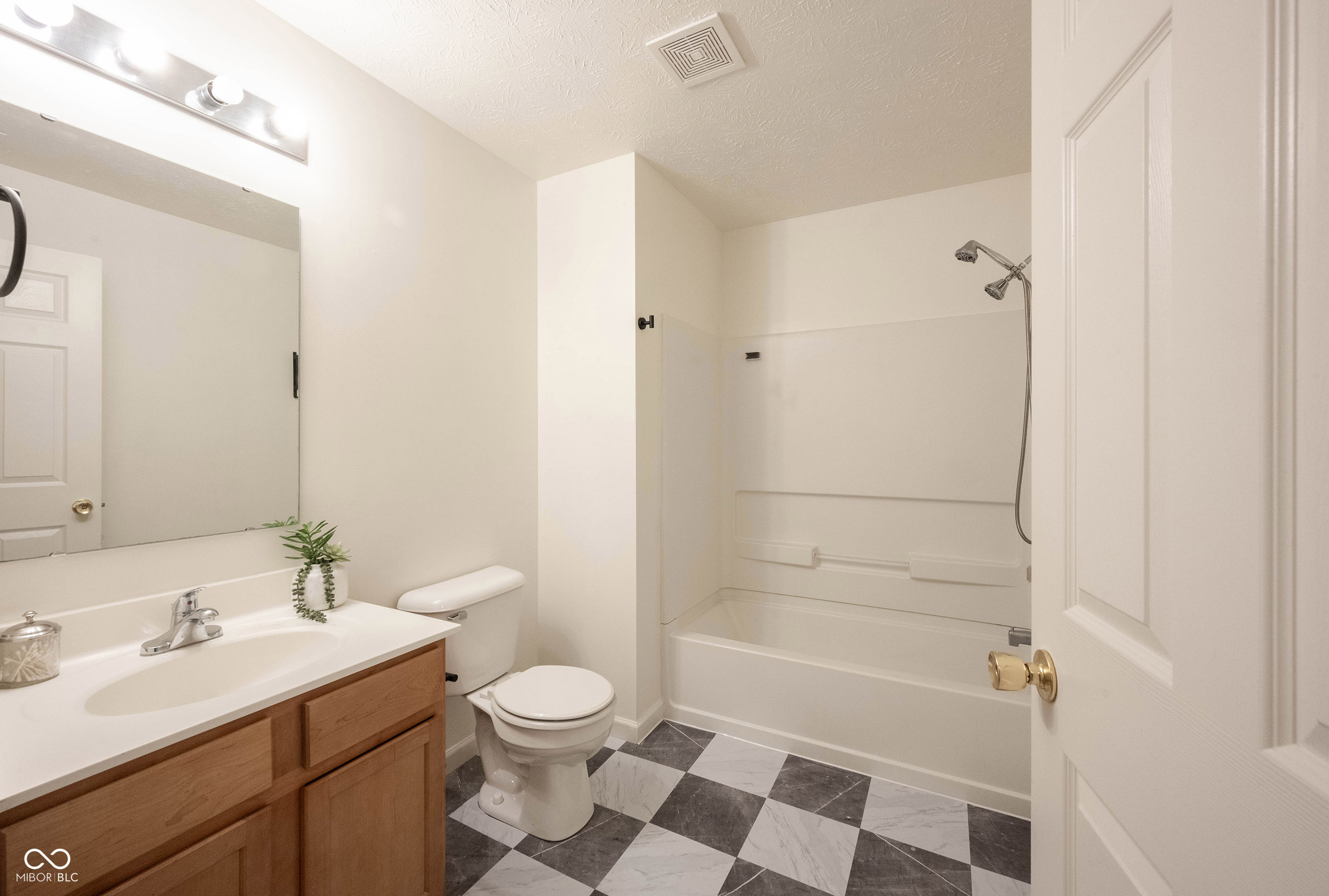 12235 Bubbling Brook Drive Unit: 1000