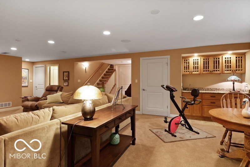 1029 Sterling Court