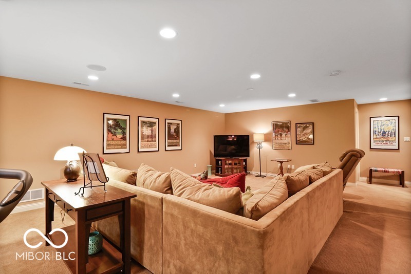 1029 Sterling Court