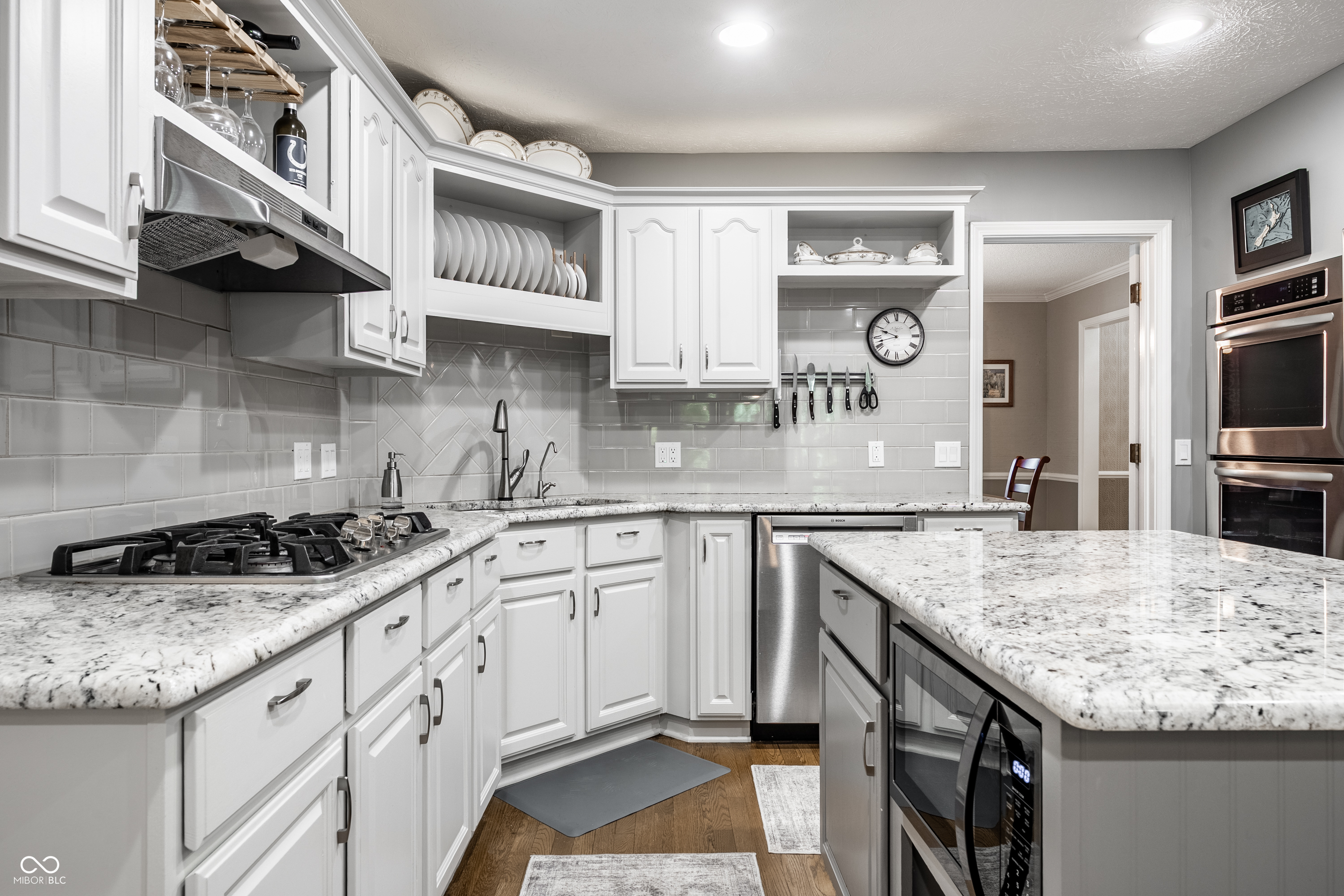 1711 Wood Valley Drive
