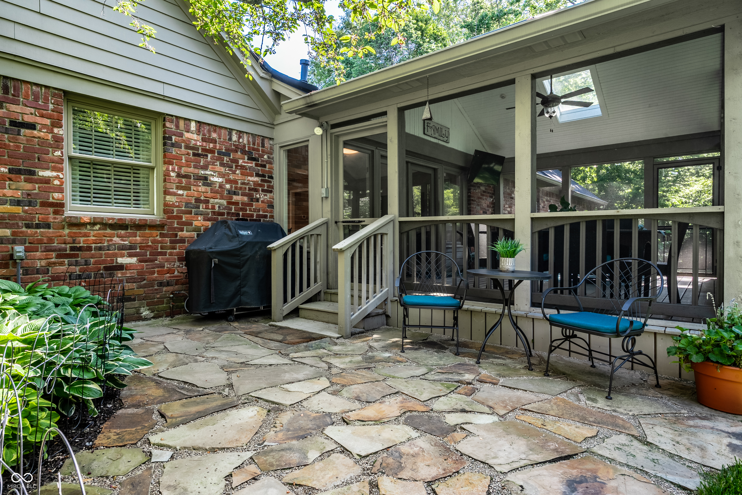 1711 Wood Valley Drive