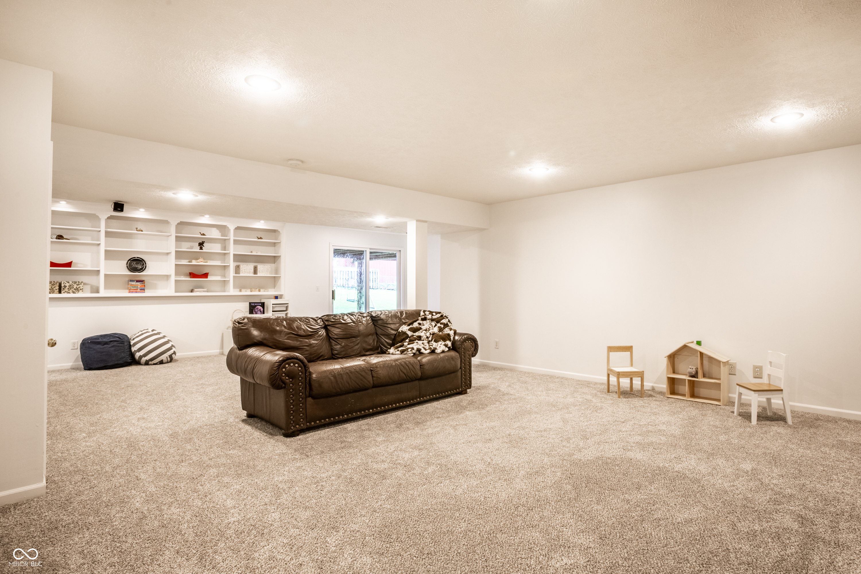 9160 Stratton Court