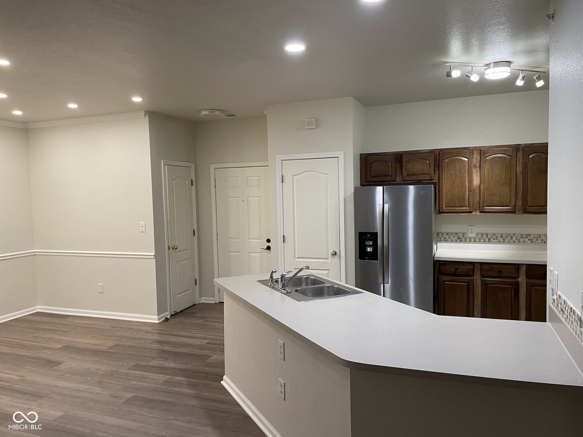 12820 University Crescent Unit: 2C
