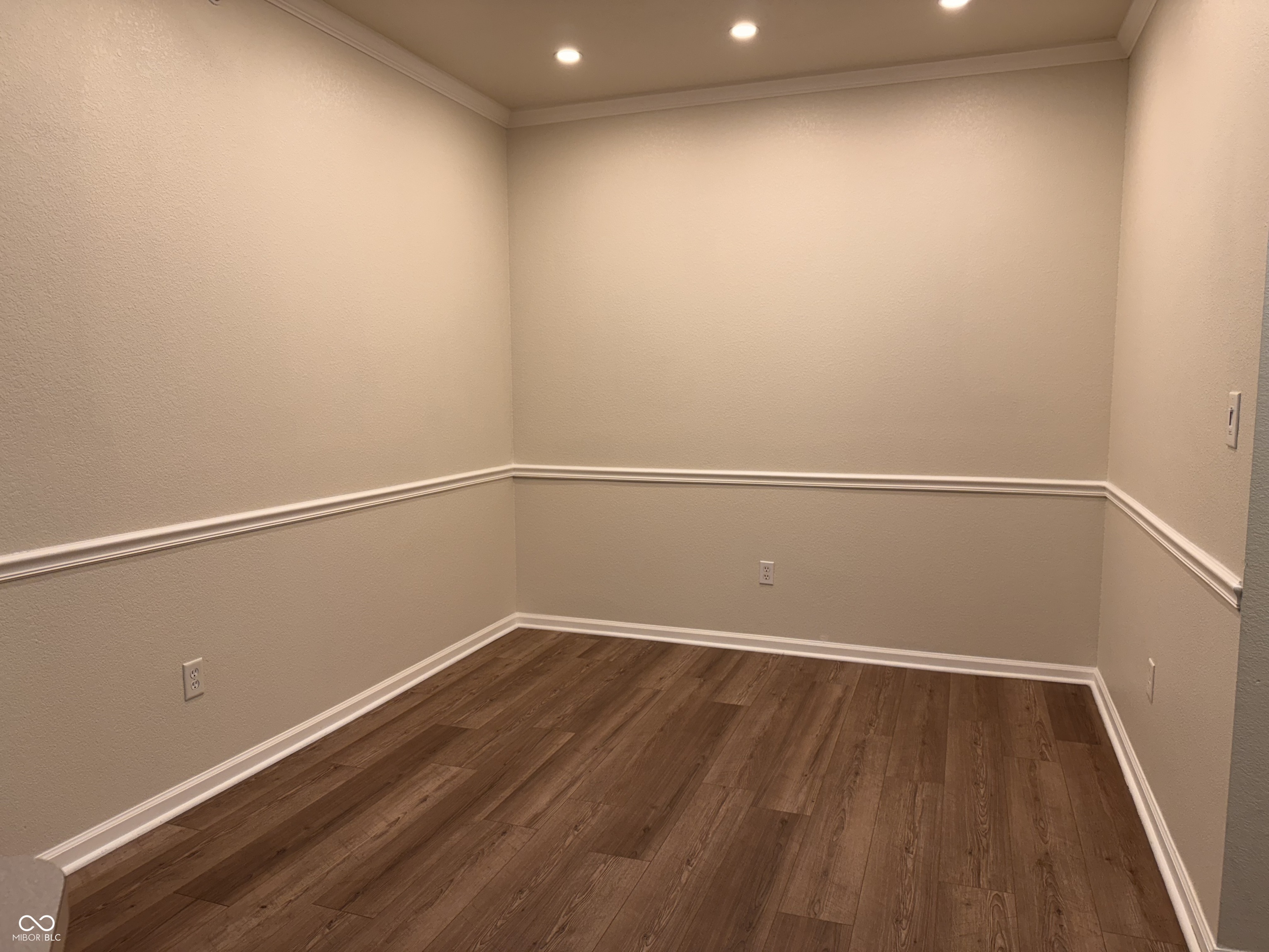 12820 University Crescent Unit: 2C