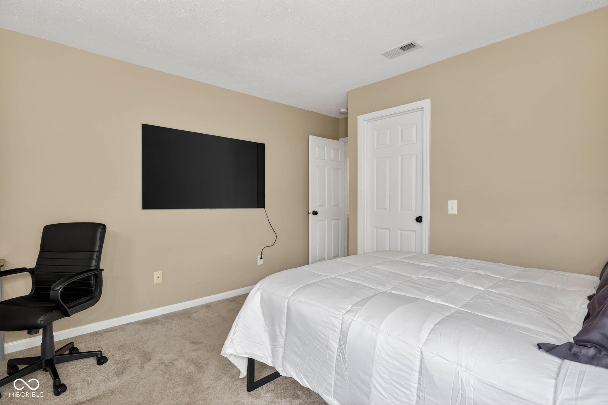 5337 Pelham Way