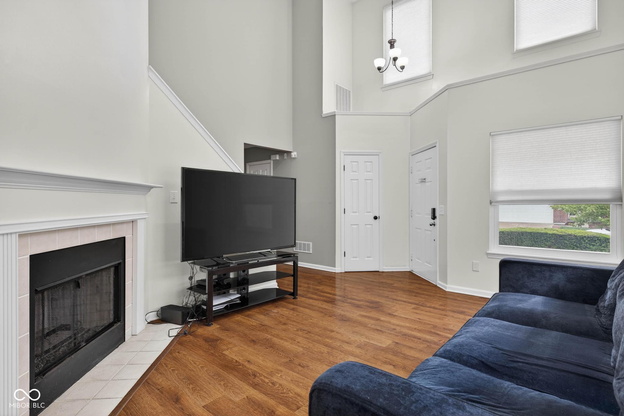 5337 Pelham Way
