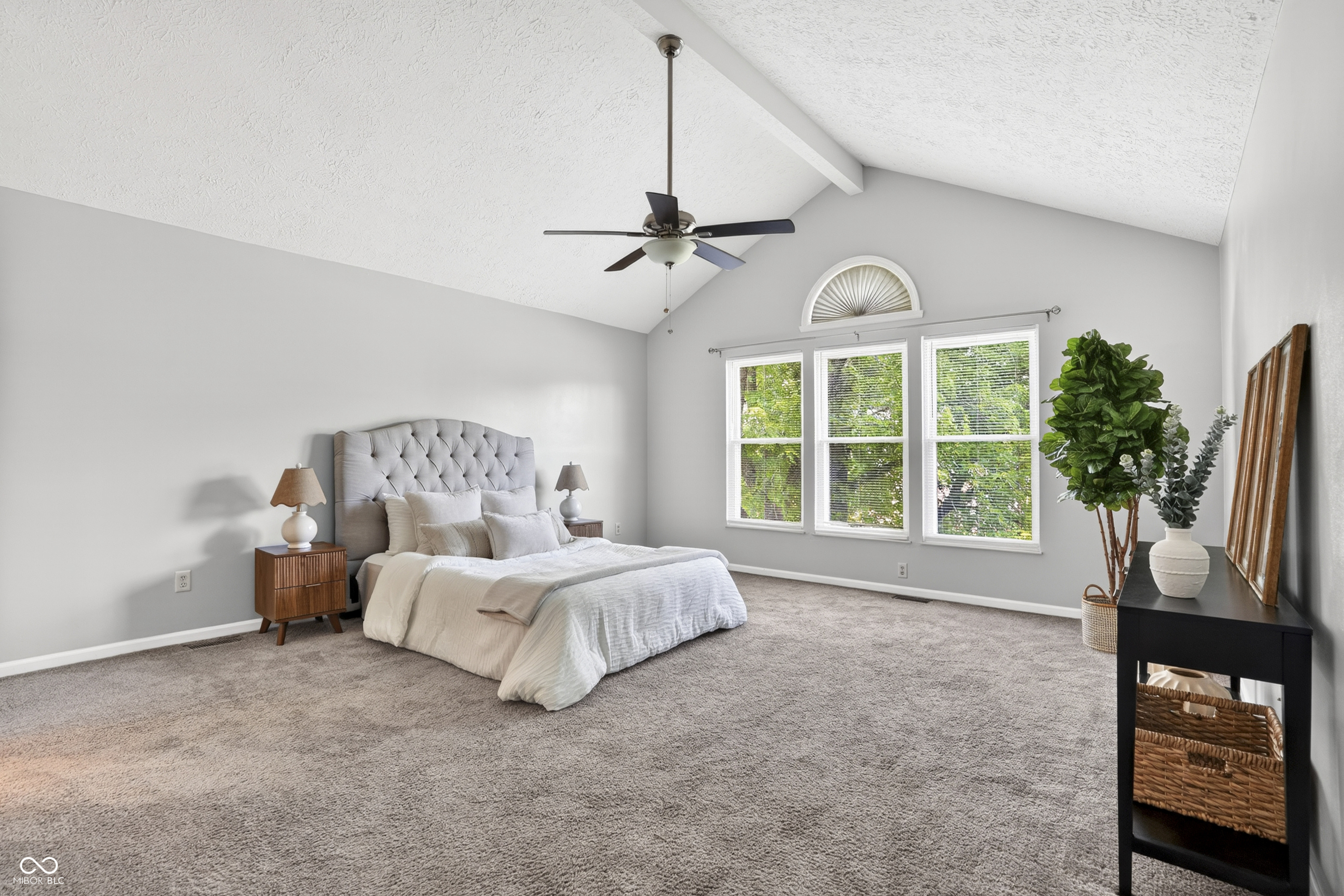 11133 Sunnybay Lane