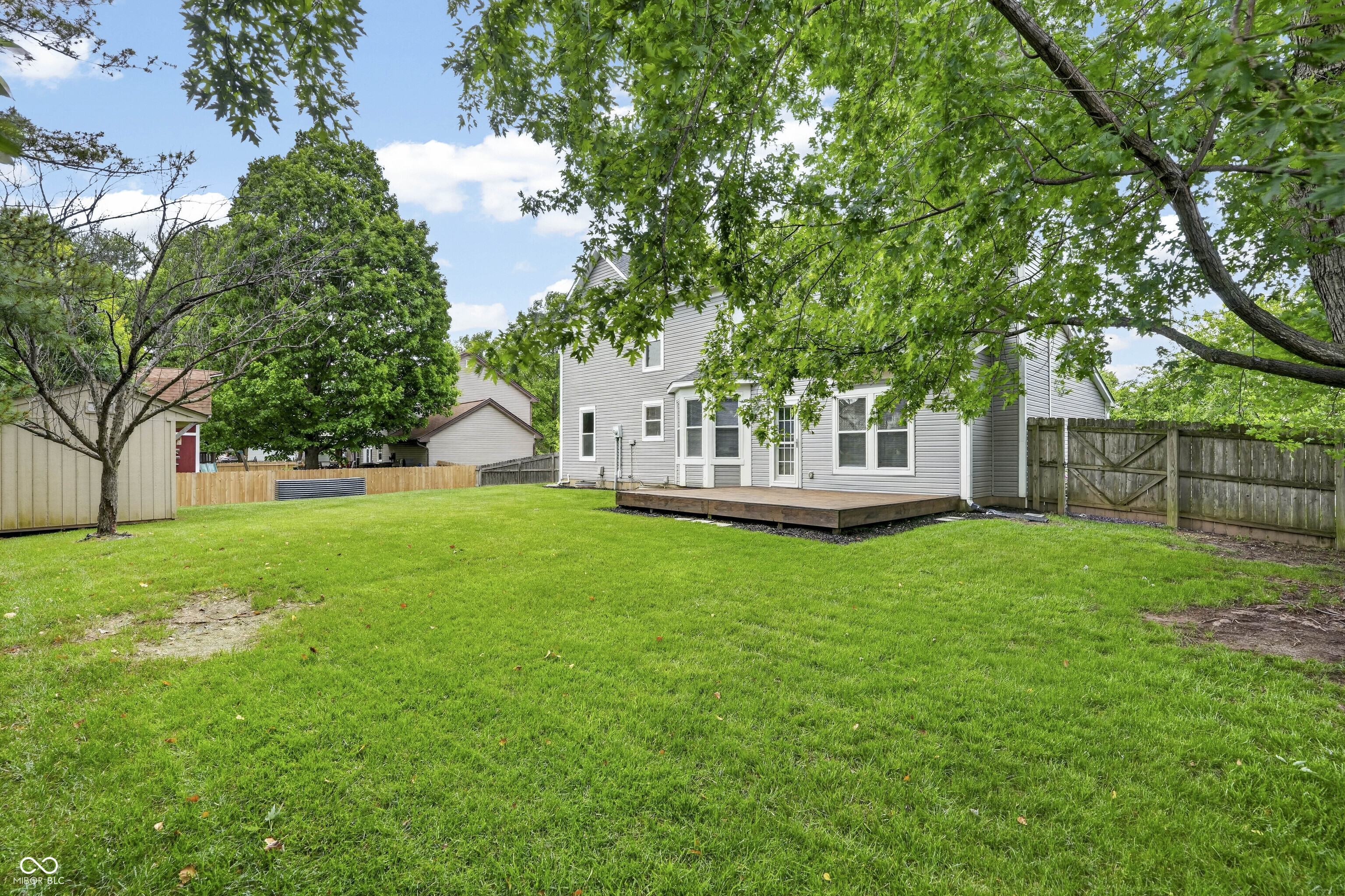 11133 Sunnybay Lane