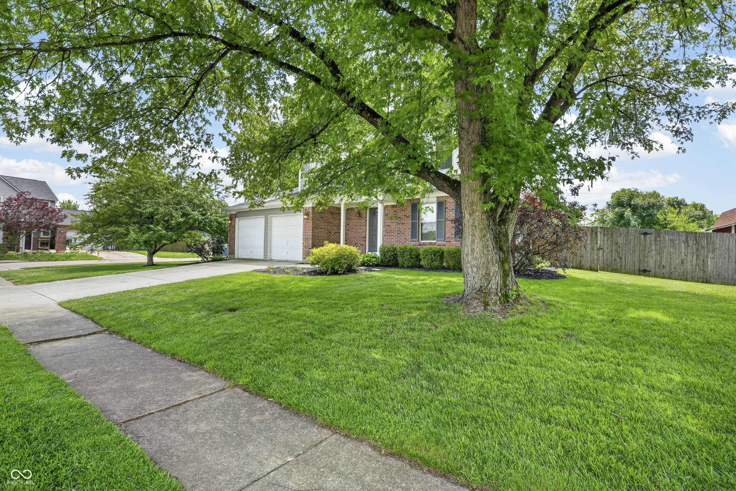 11133 Sunnybay Lane