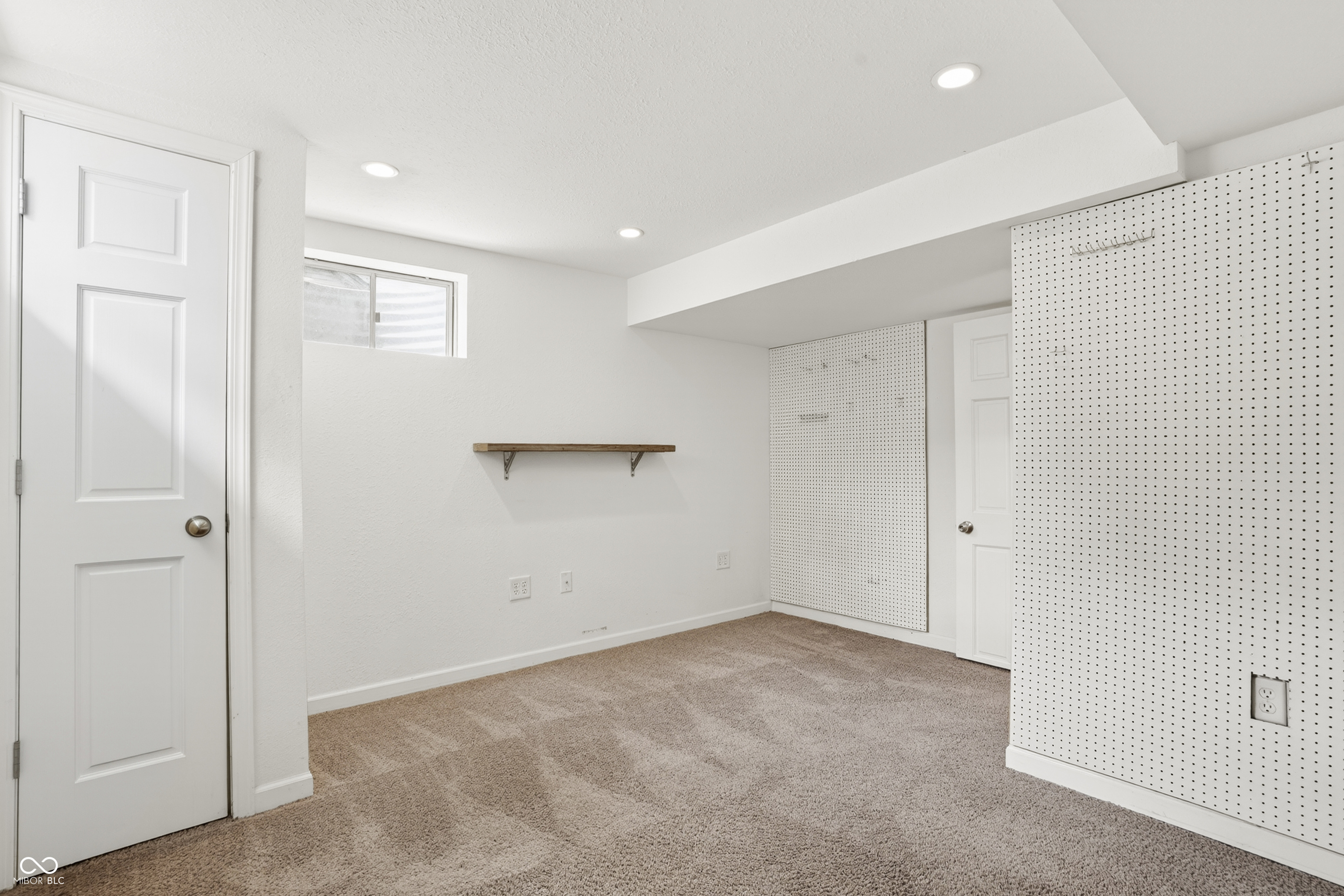 11133 Sunnybay Lane