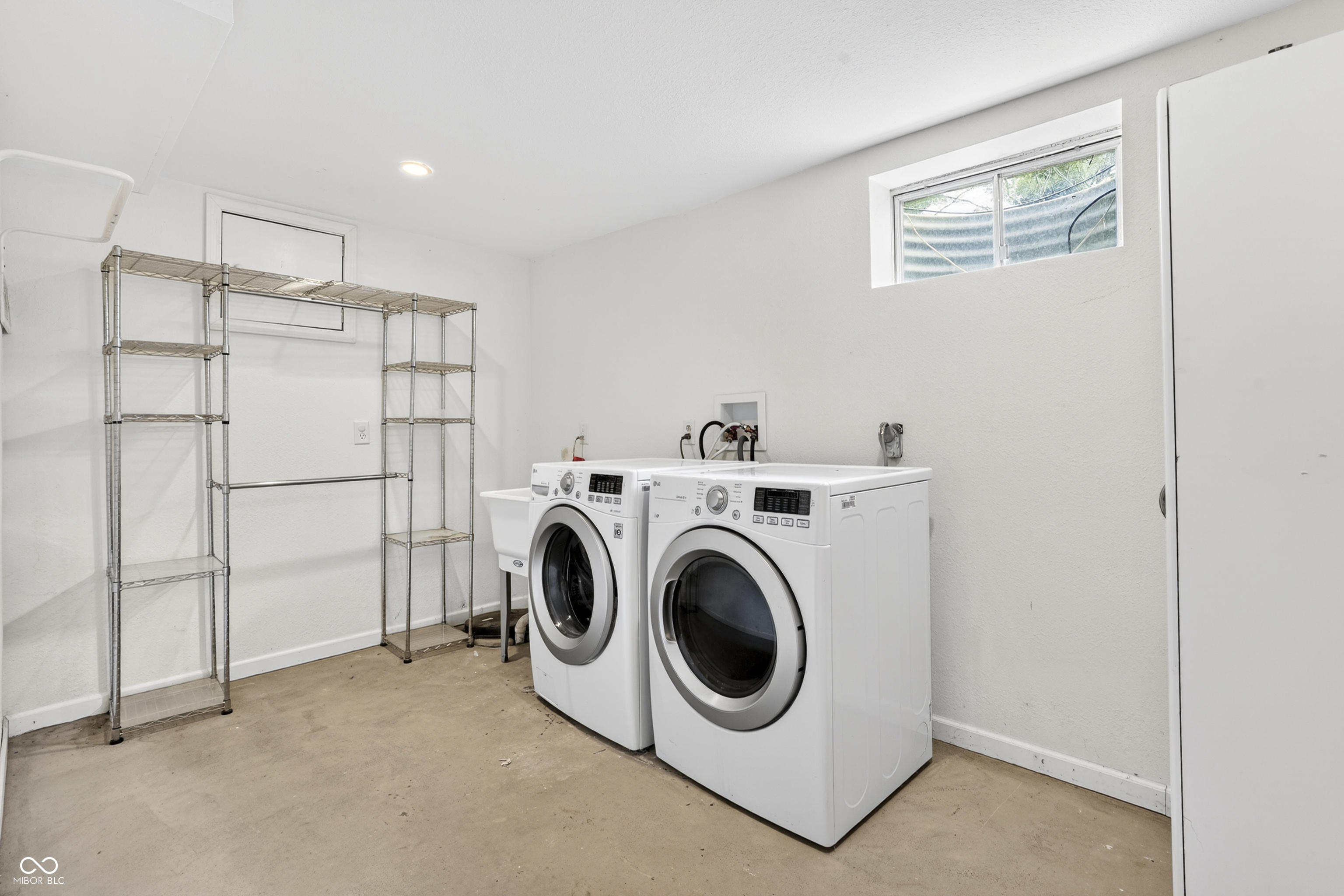 11133 Sunnybay Lane