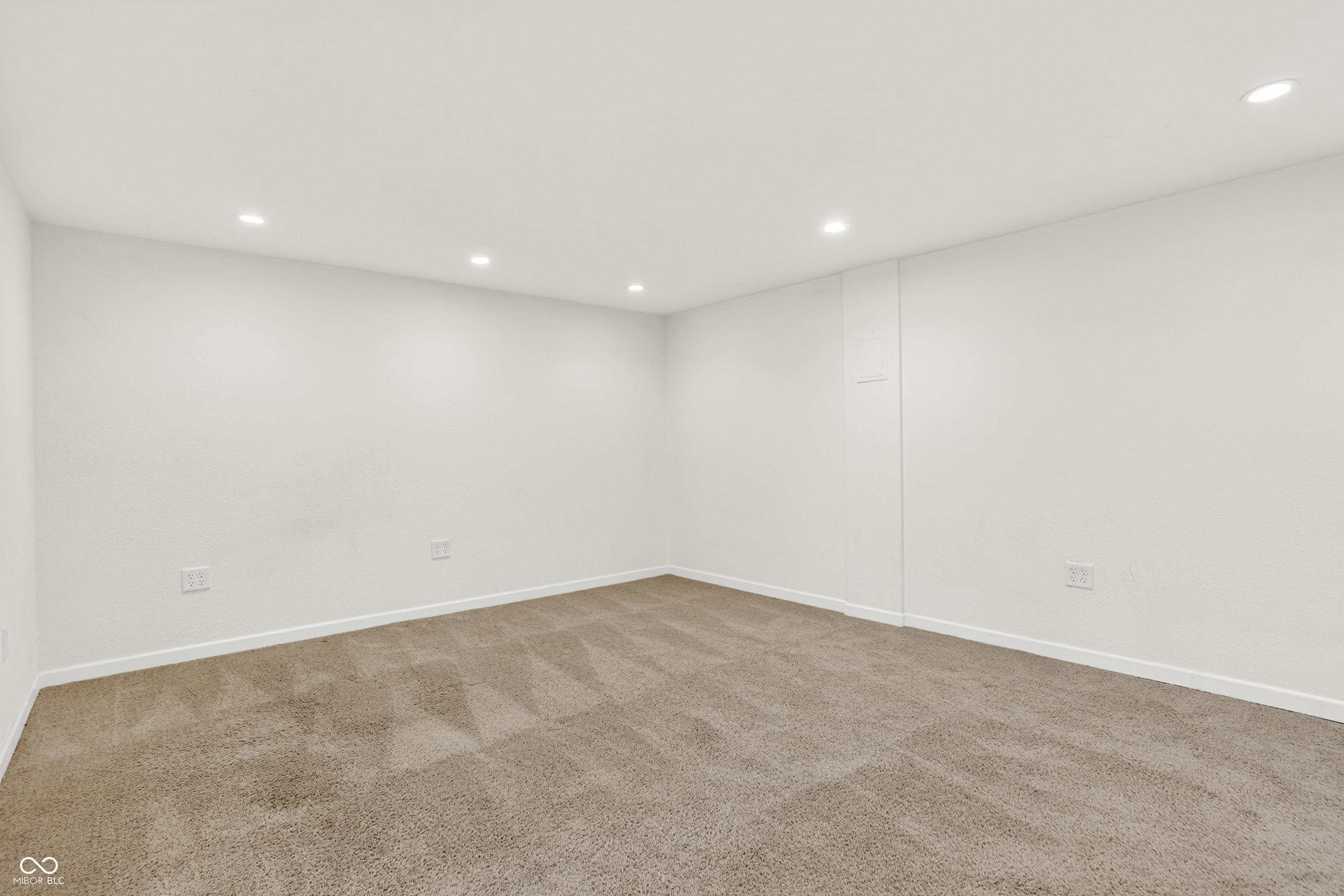 11133 Sunnybay Lane