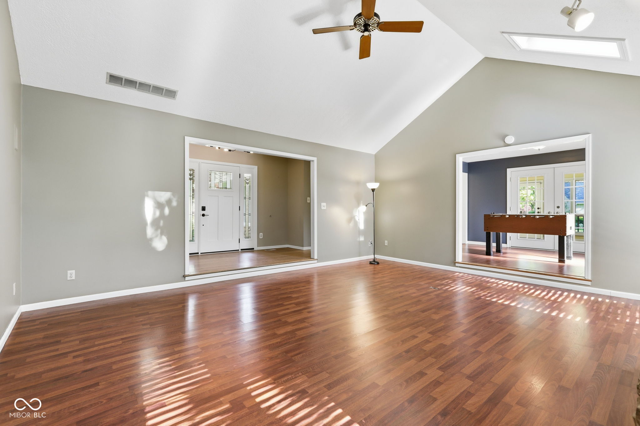 7711 Warbler Way
