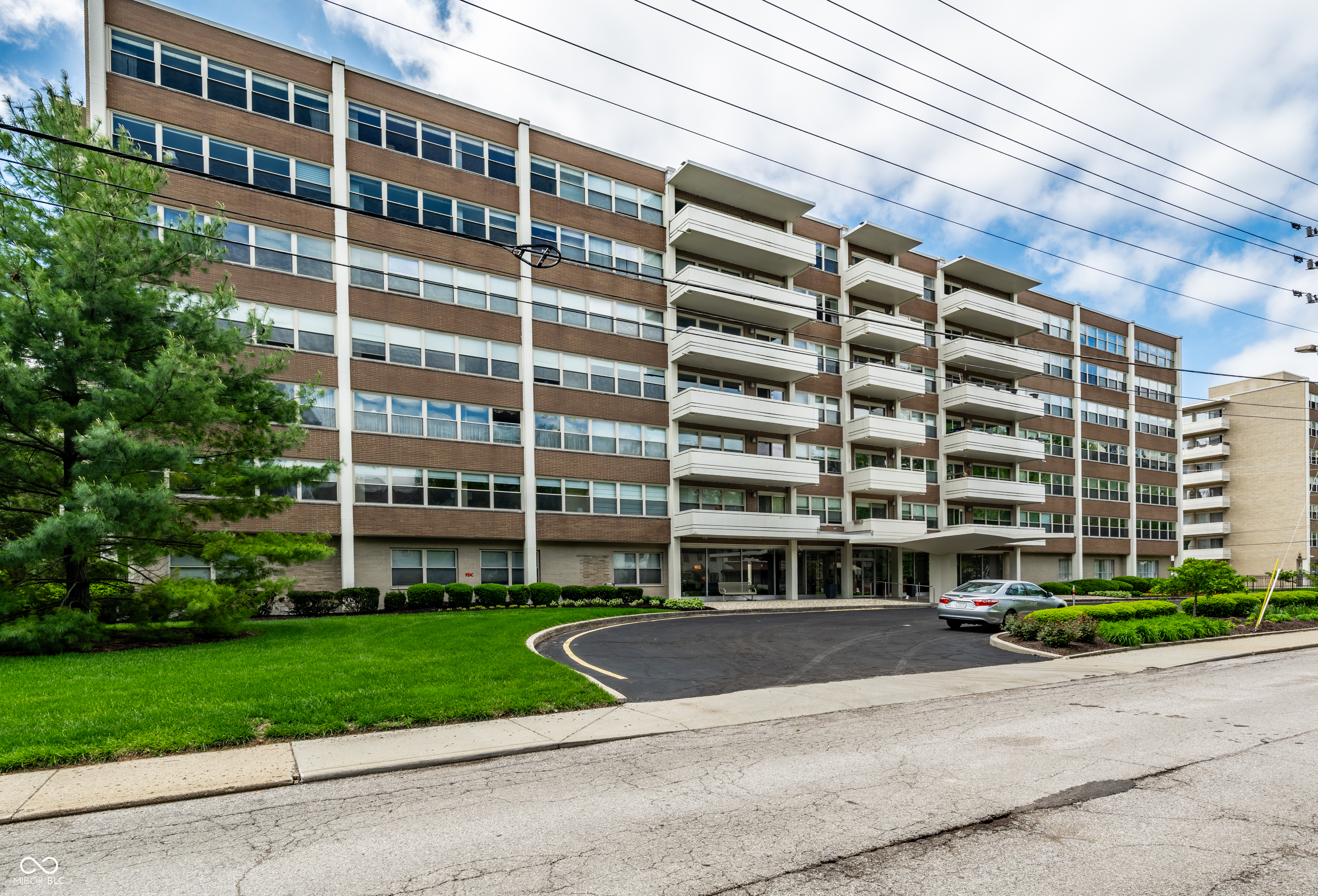 25 E 40th Street Unit: 3A