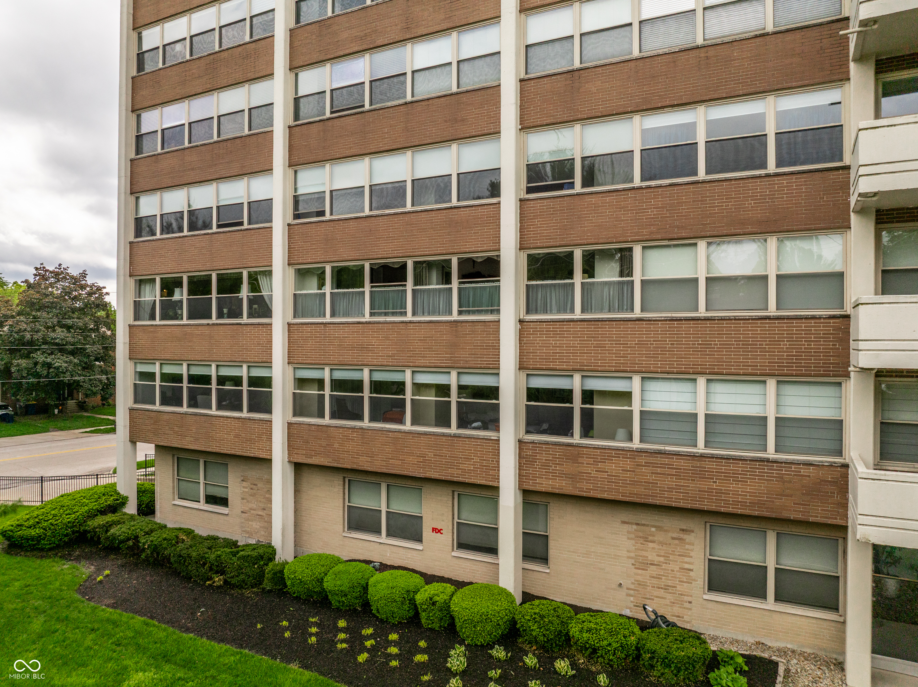 25 E 40th Street Unit: 3A