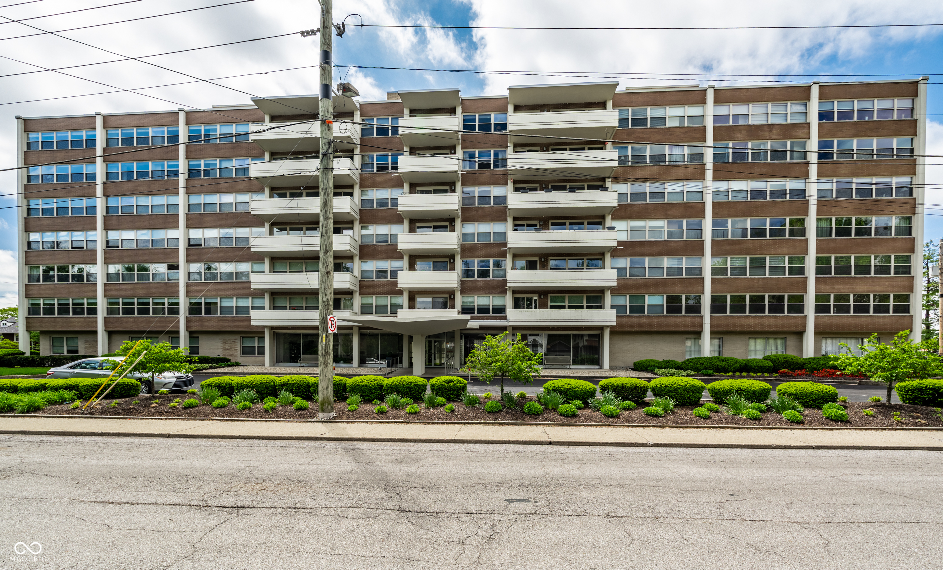25 E 40th Street Unit: 3A