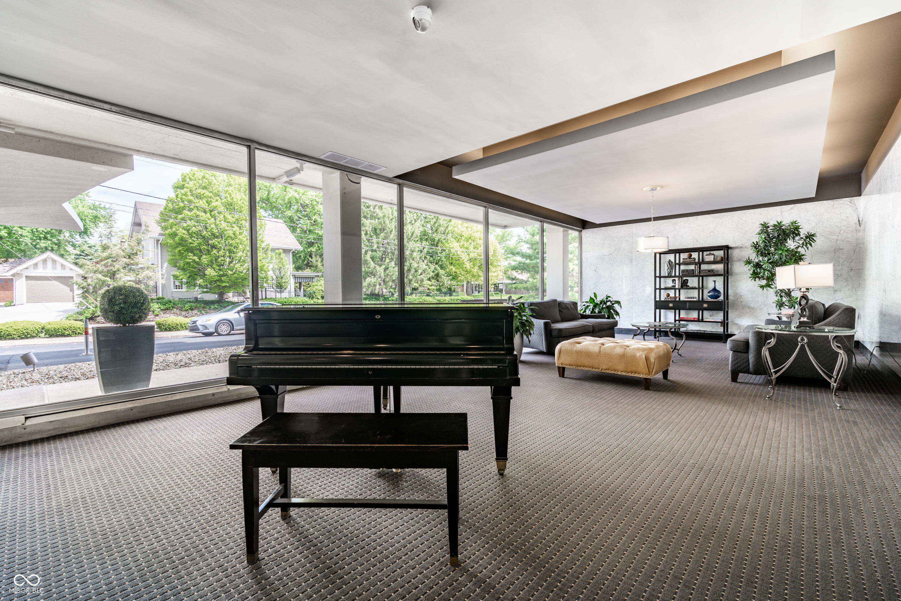 25 E 40th Street Unit: 3A