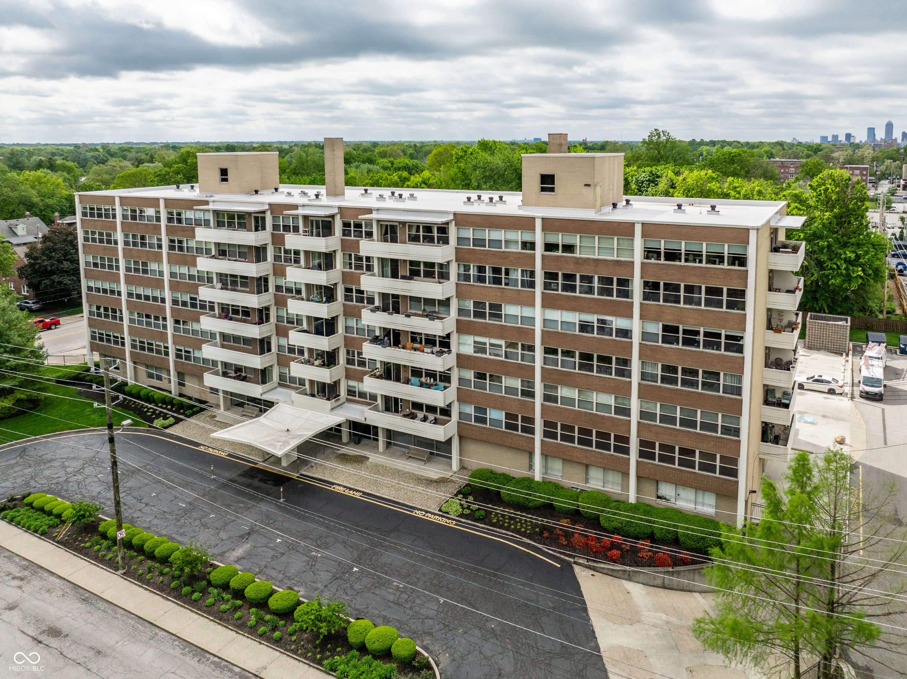 25 E 40th Street Unit: 3A