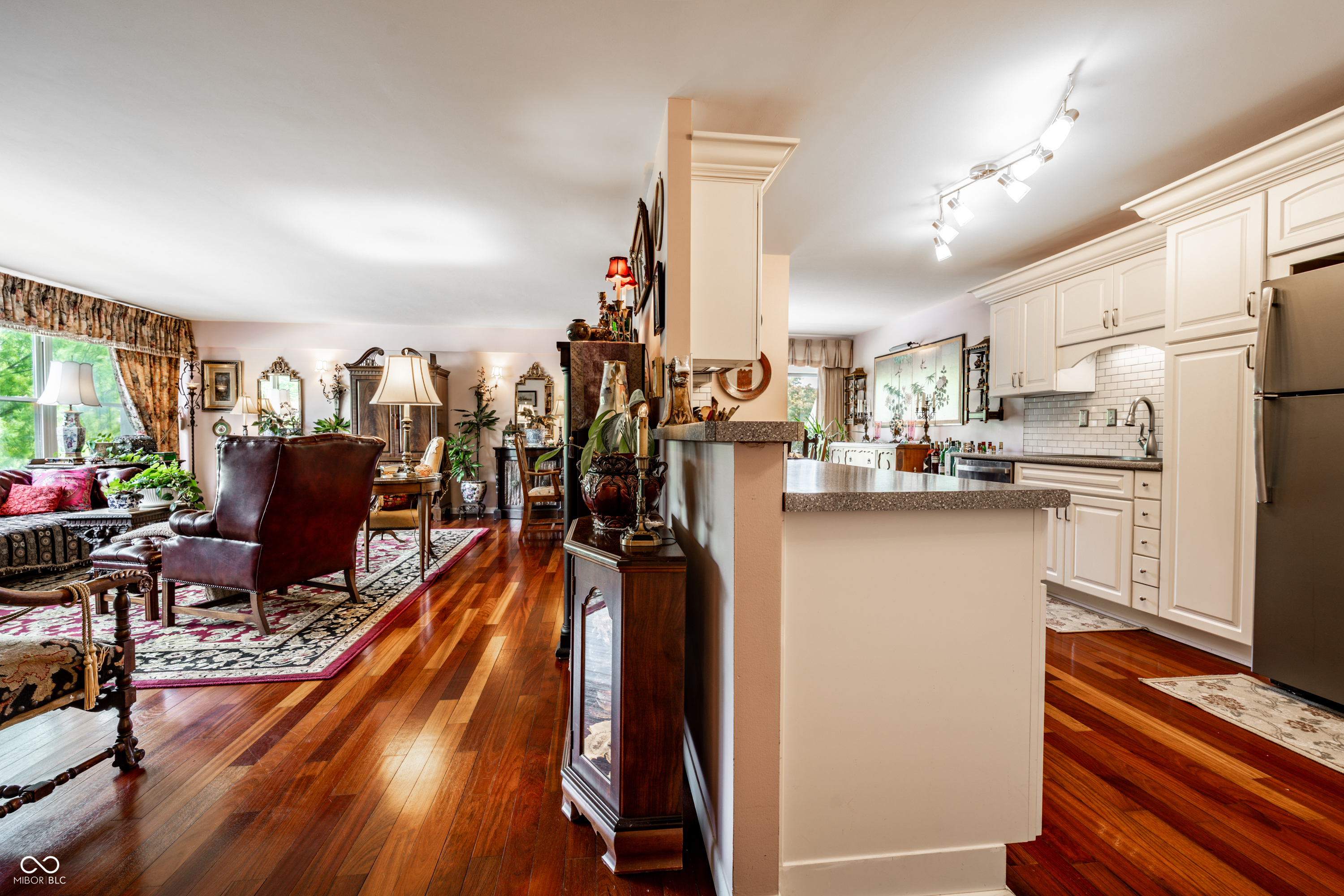 25 E 40th Street Unit: 3A
