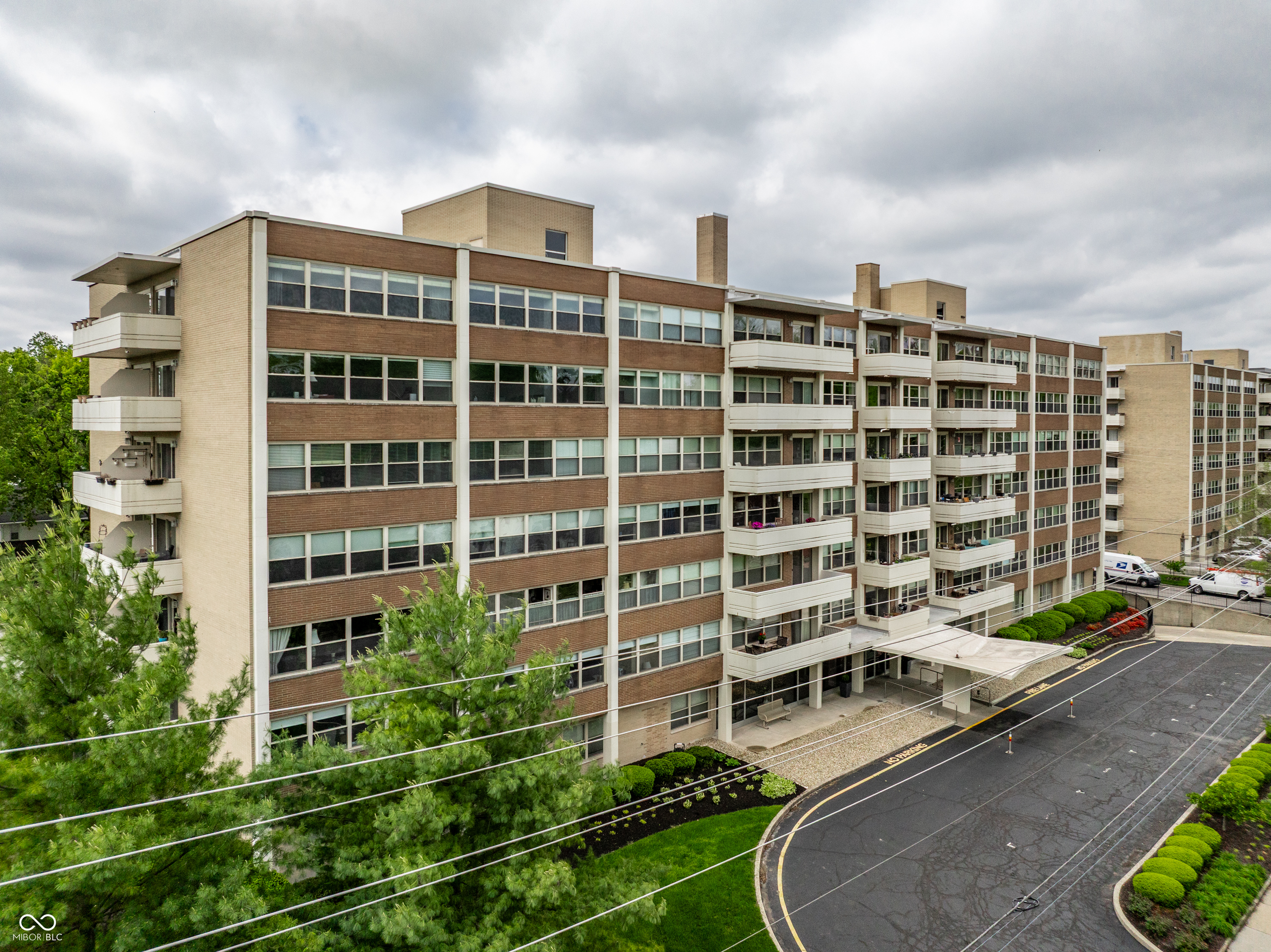 25 E 40th Street Unit: 3A