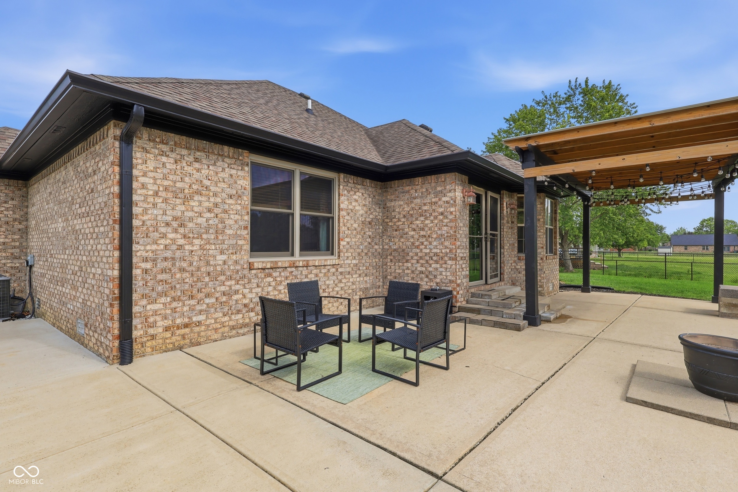 3830 S Redbird Trail