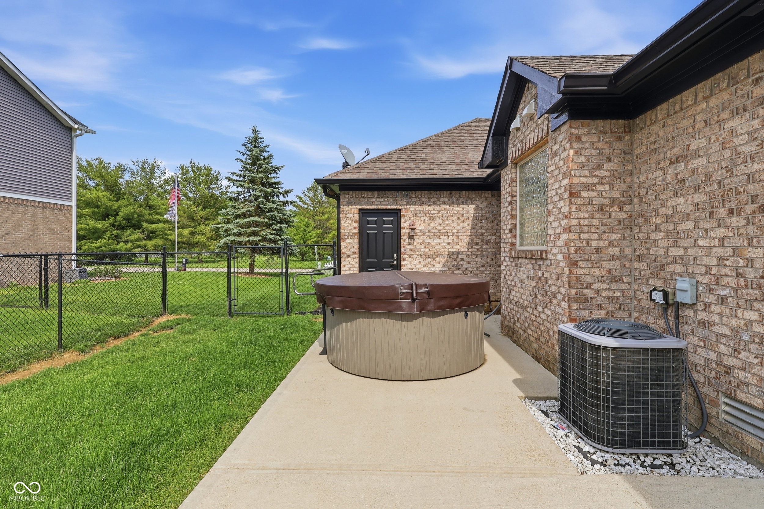 3830 S Redbird Trail