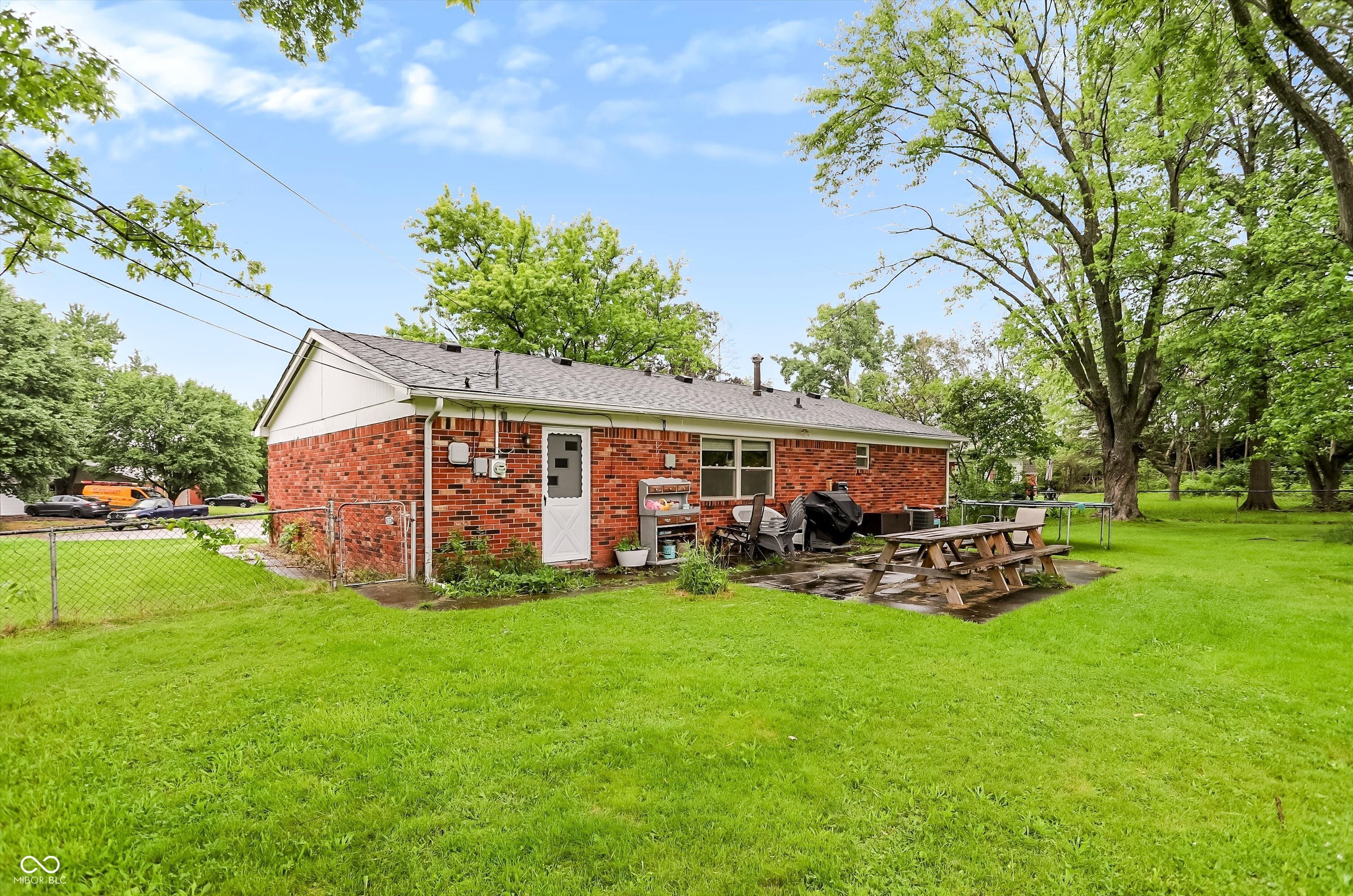 1407 Lanett Court