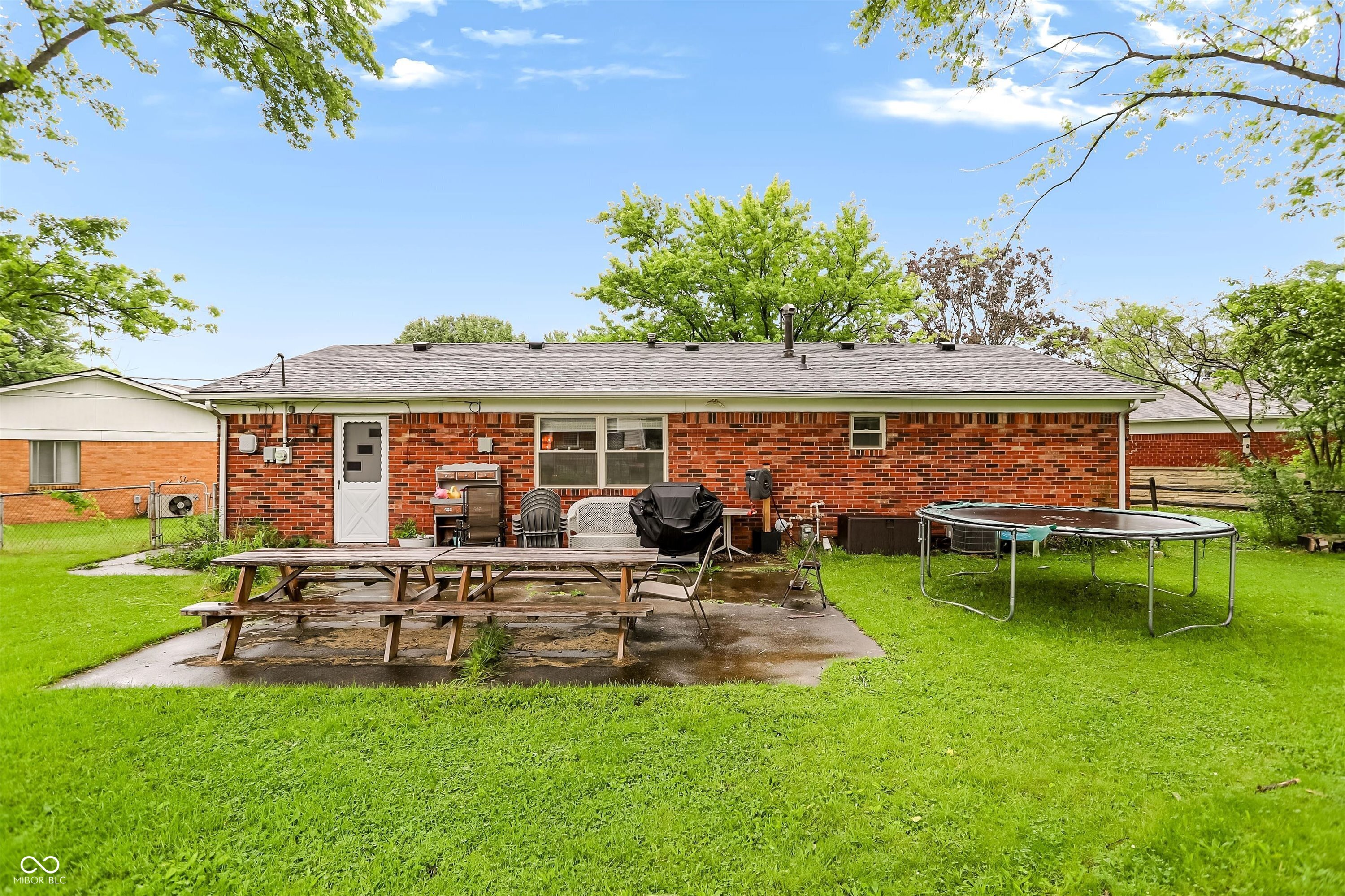 1407 Lanett Court