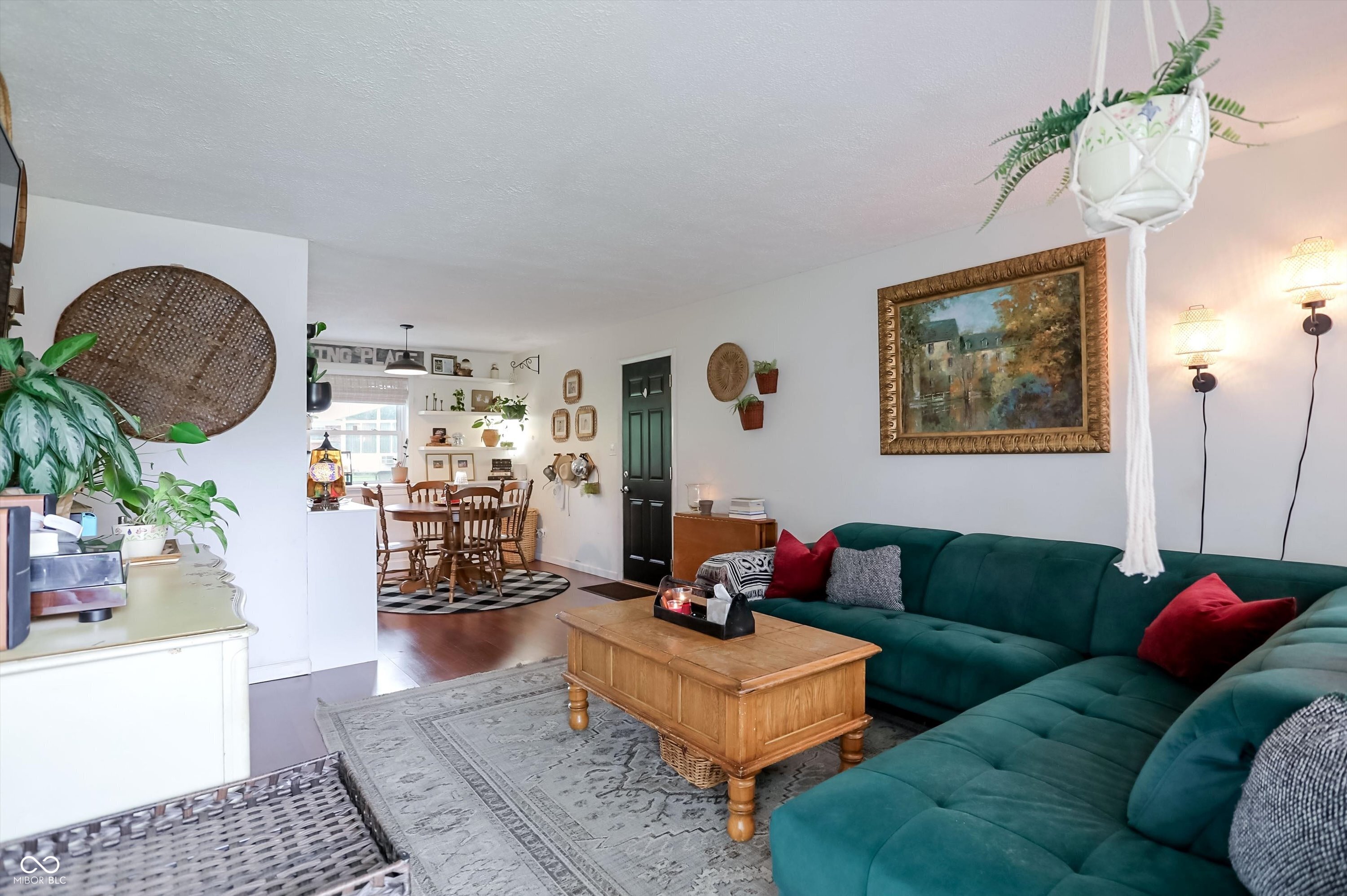 1407 Lanett Court