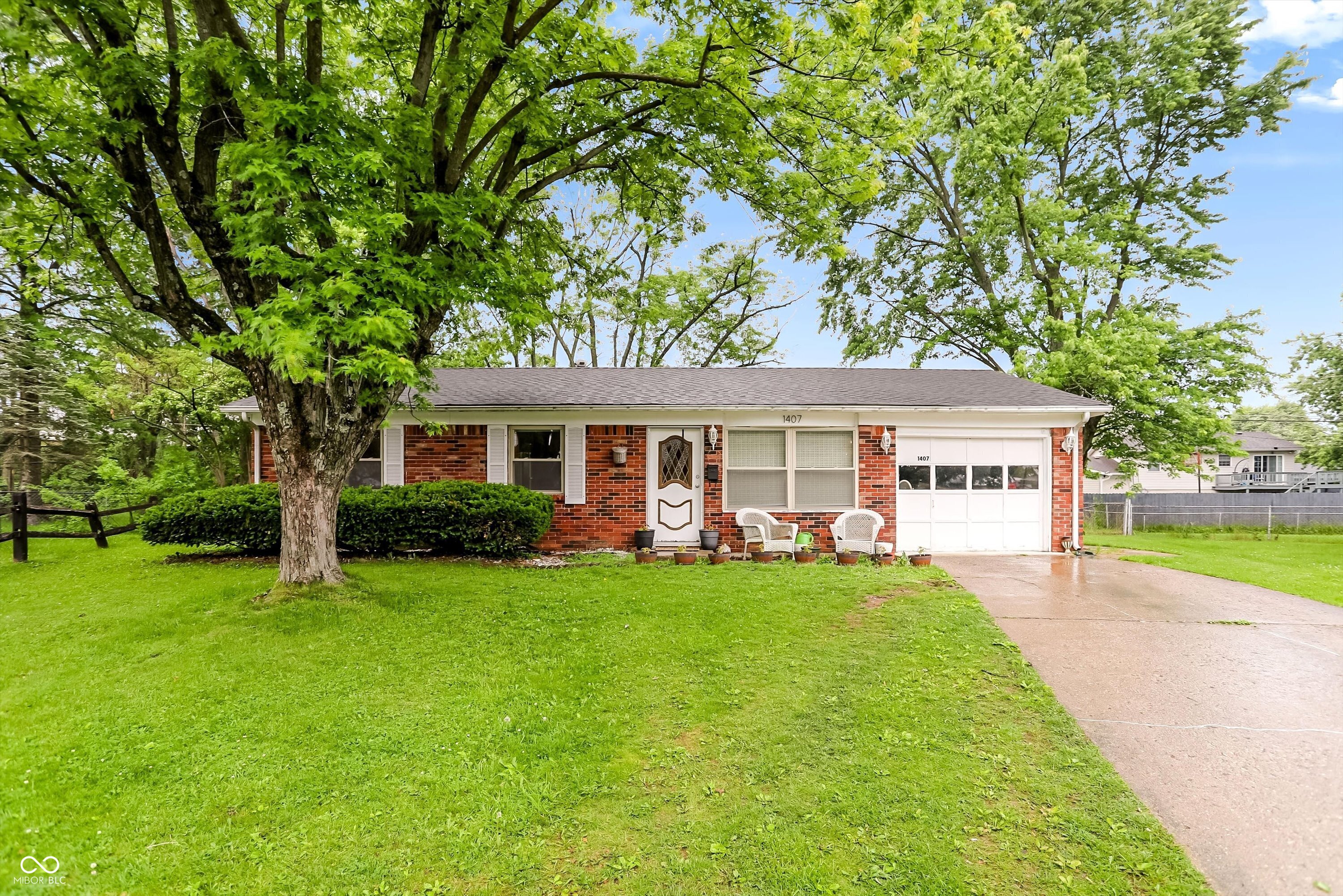 1407 Lanett Court