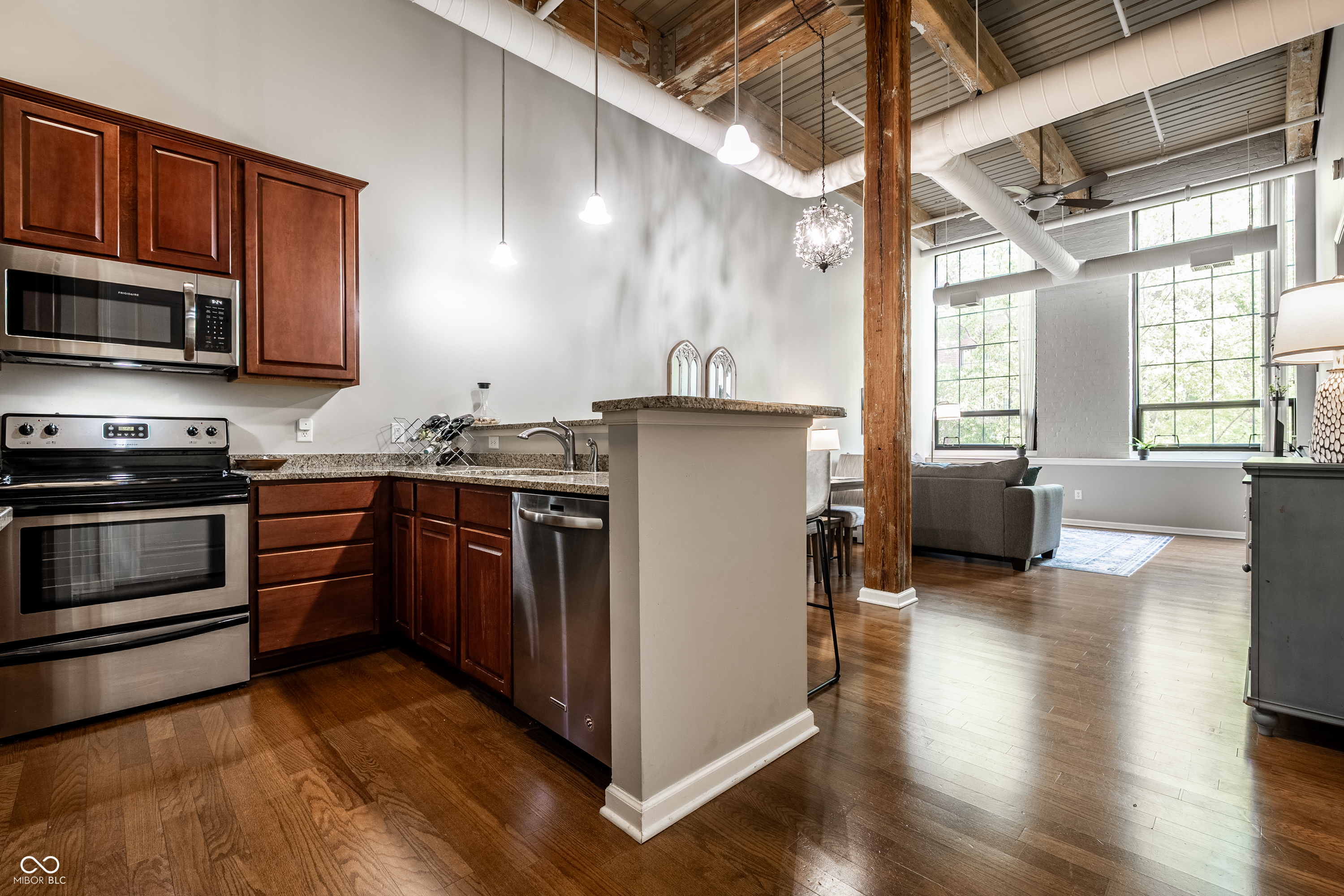 630 N College Avenue Unit: 303
