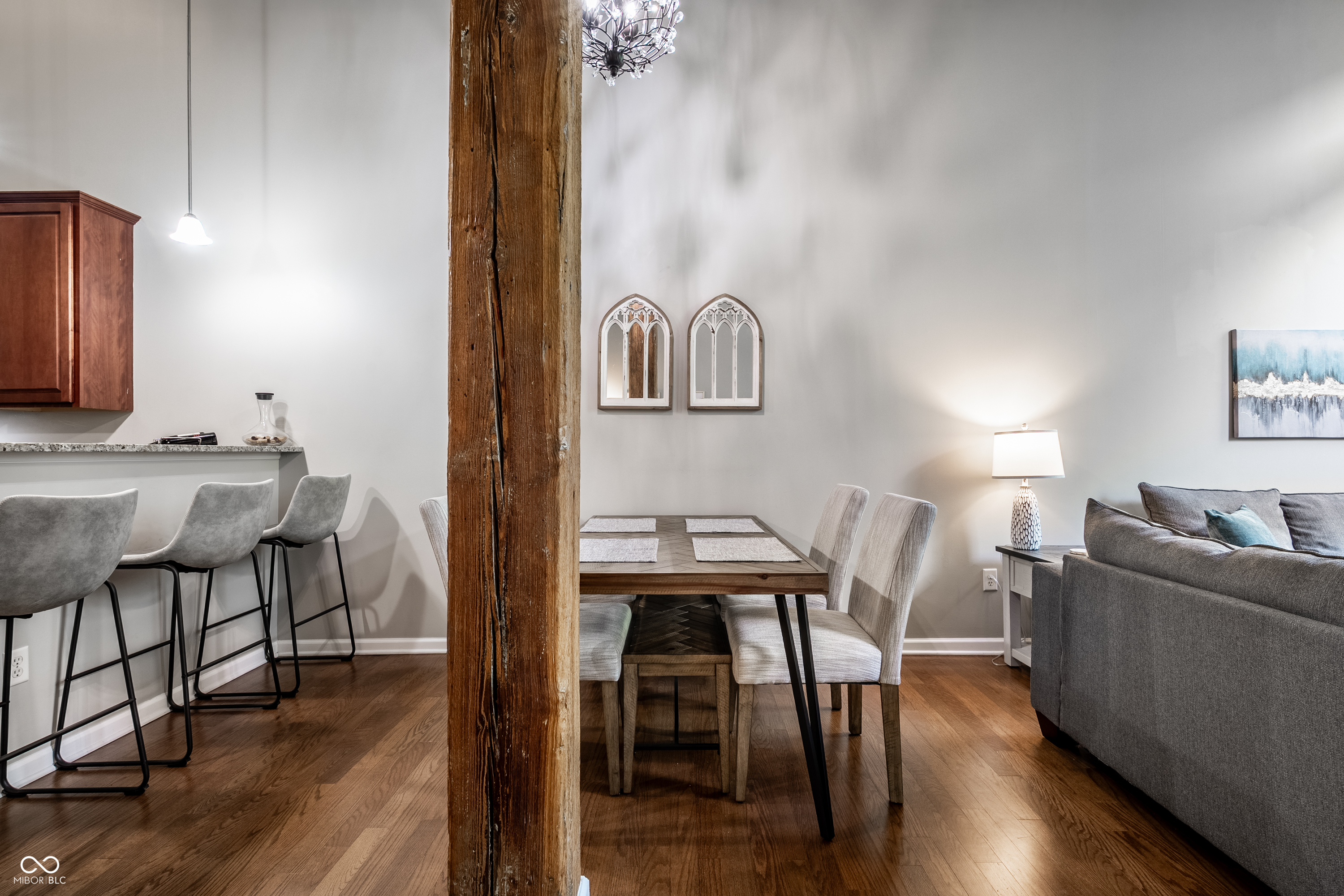 630 N College Avenue Unit: 303